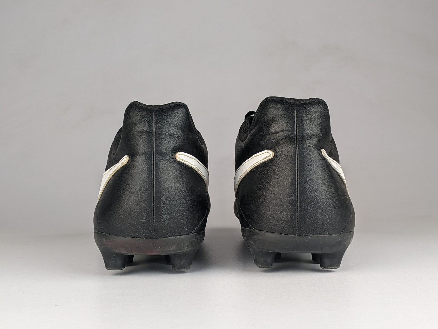 Nike Majestry FG 'Black/White