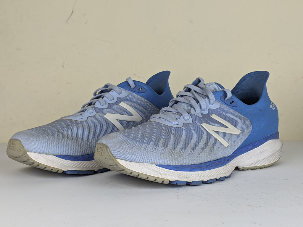 New Balance W860A11 trainers