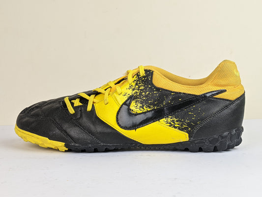 Nike Bomba TF 'Black/Yellow
