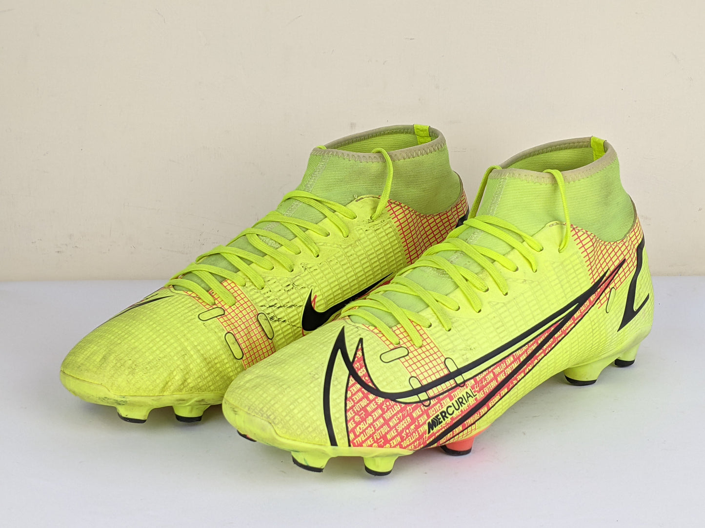 Nike Mercurial Superfly 8 Academy MG Motivation - Volt/Black/Bright Crimson