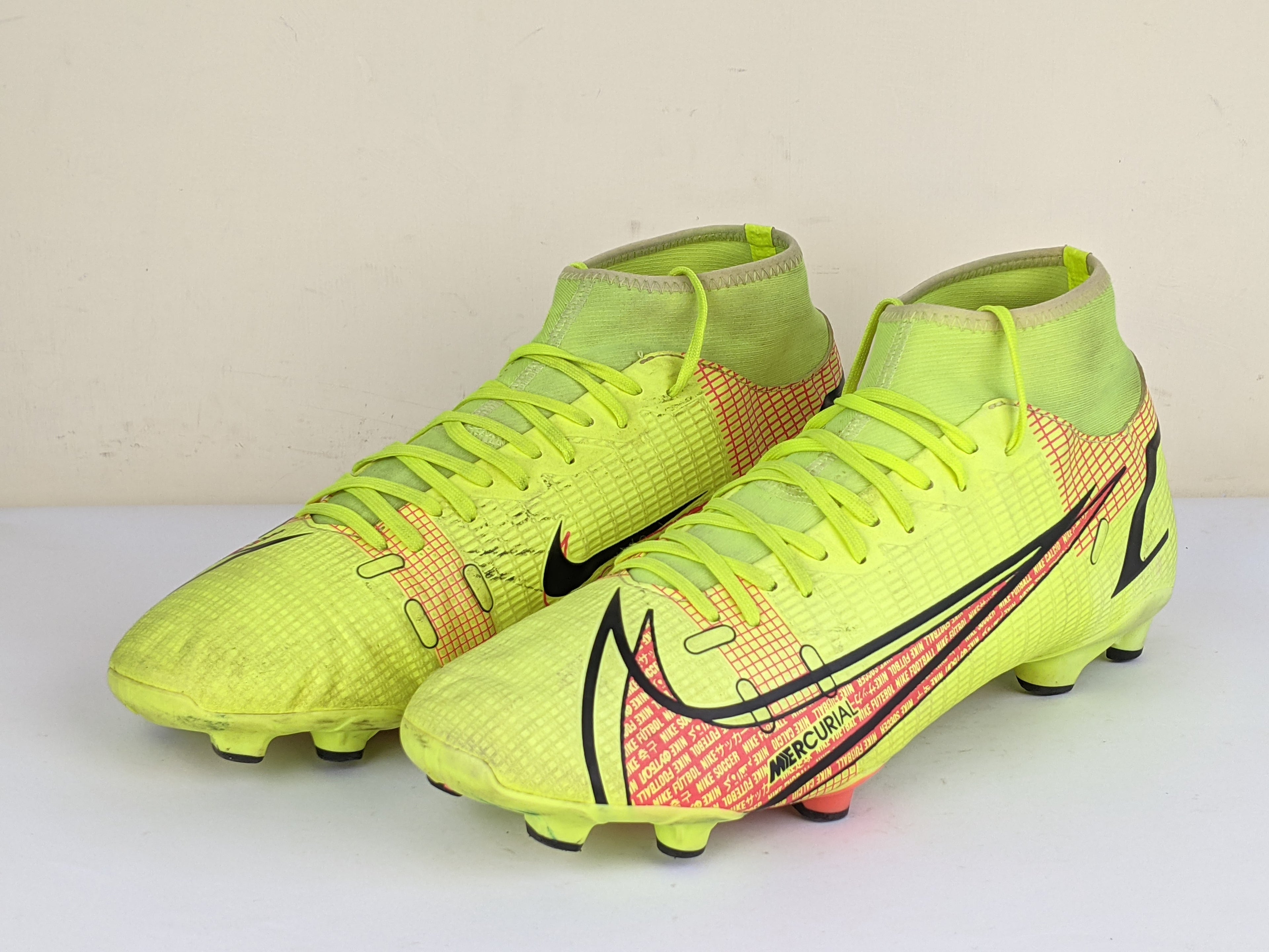 Nike Mercurial Superfly 8 Academy MG Motivation - Volt/Black/Bright Crimson