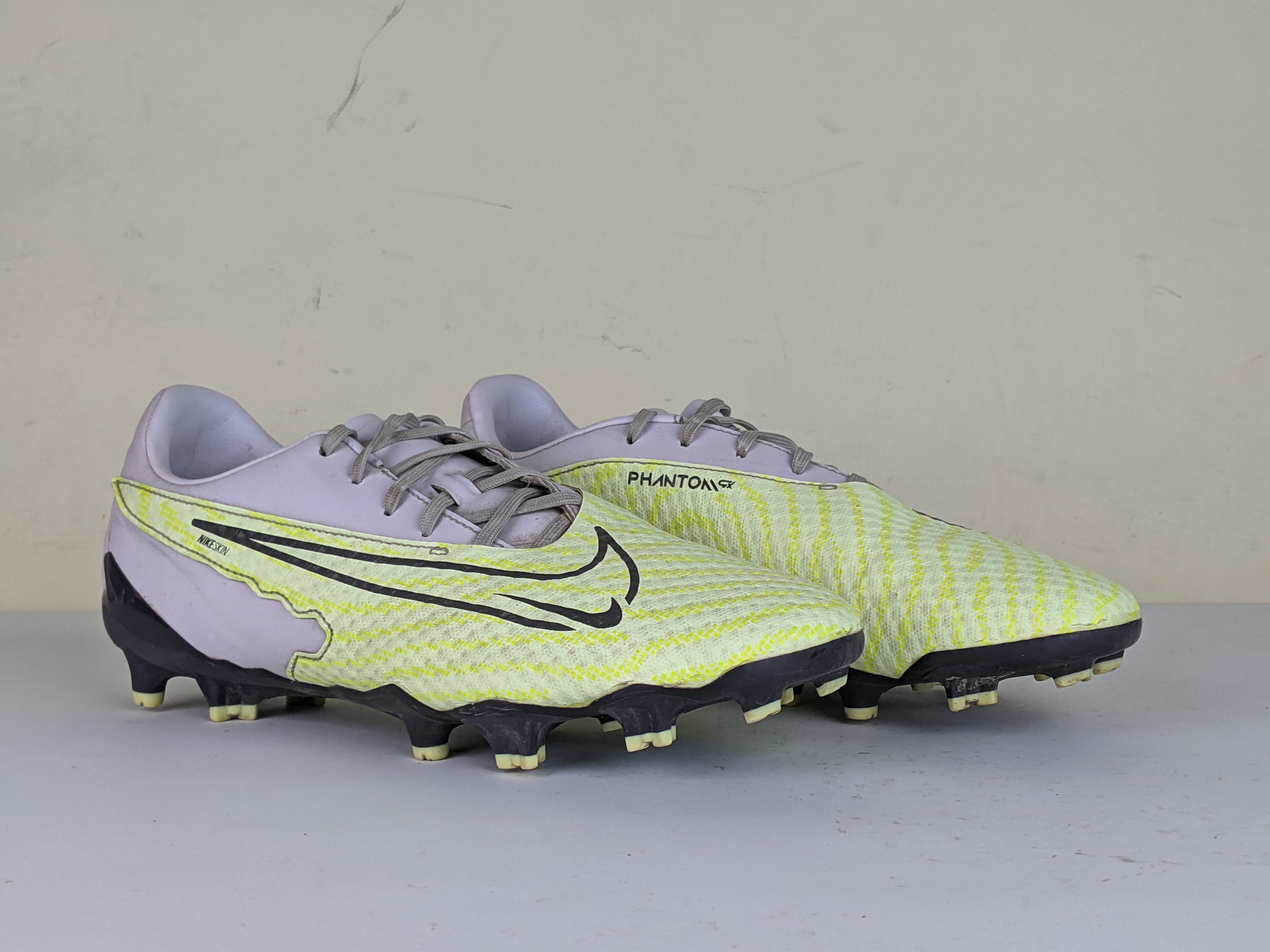 Nike Phantom GX Academy MG Luminous - Barely Volt/Gridiron/Barely Grape