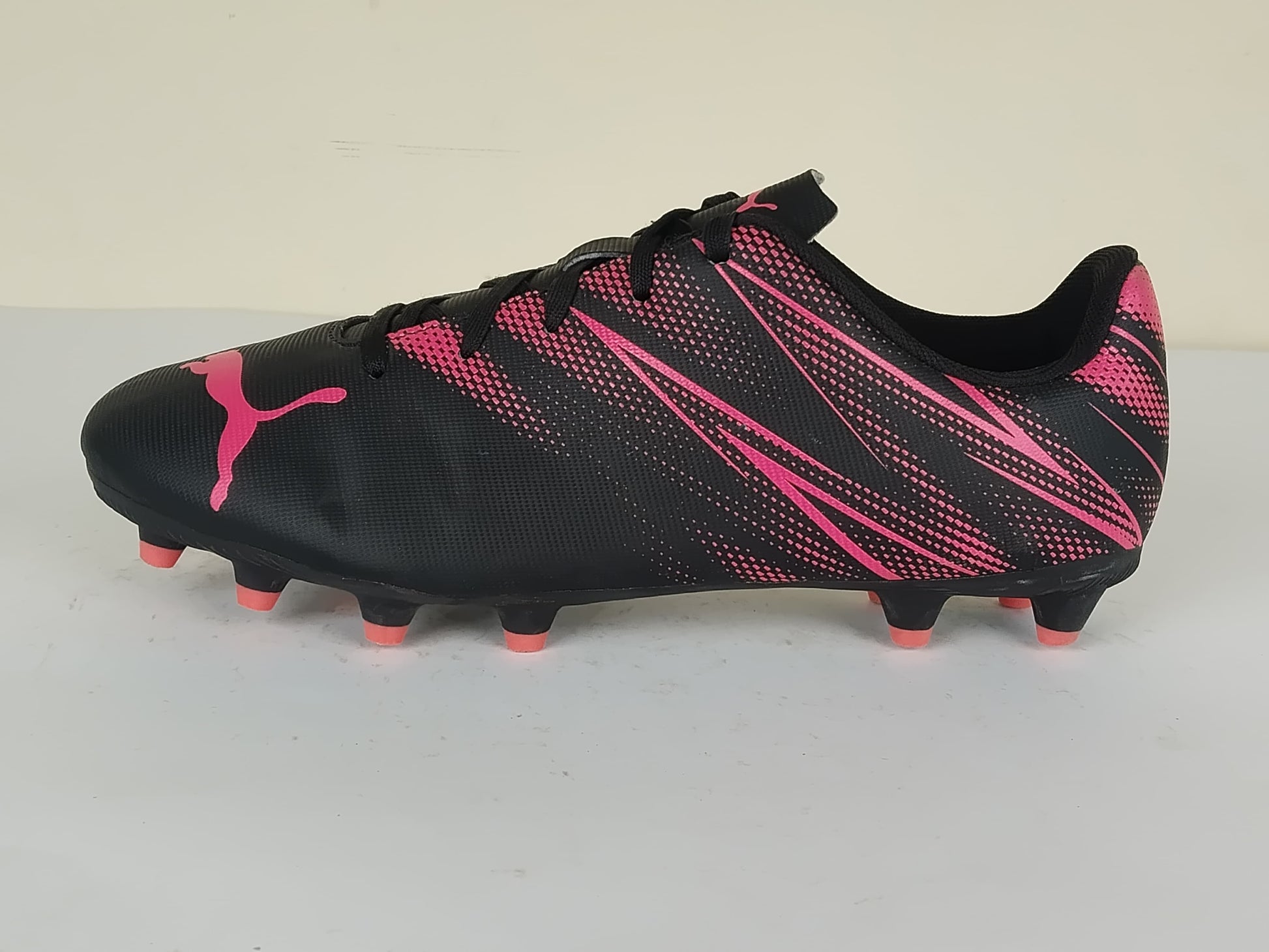 Puma Attacanto FG 'Black/Red