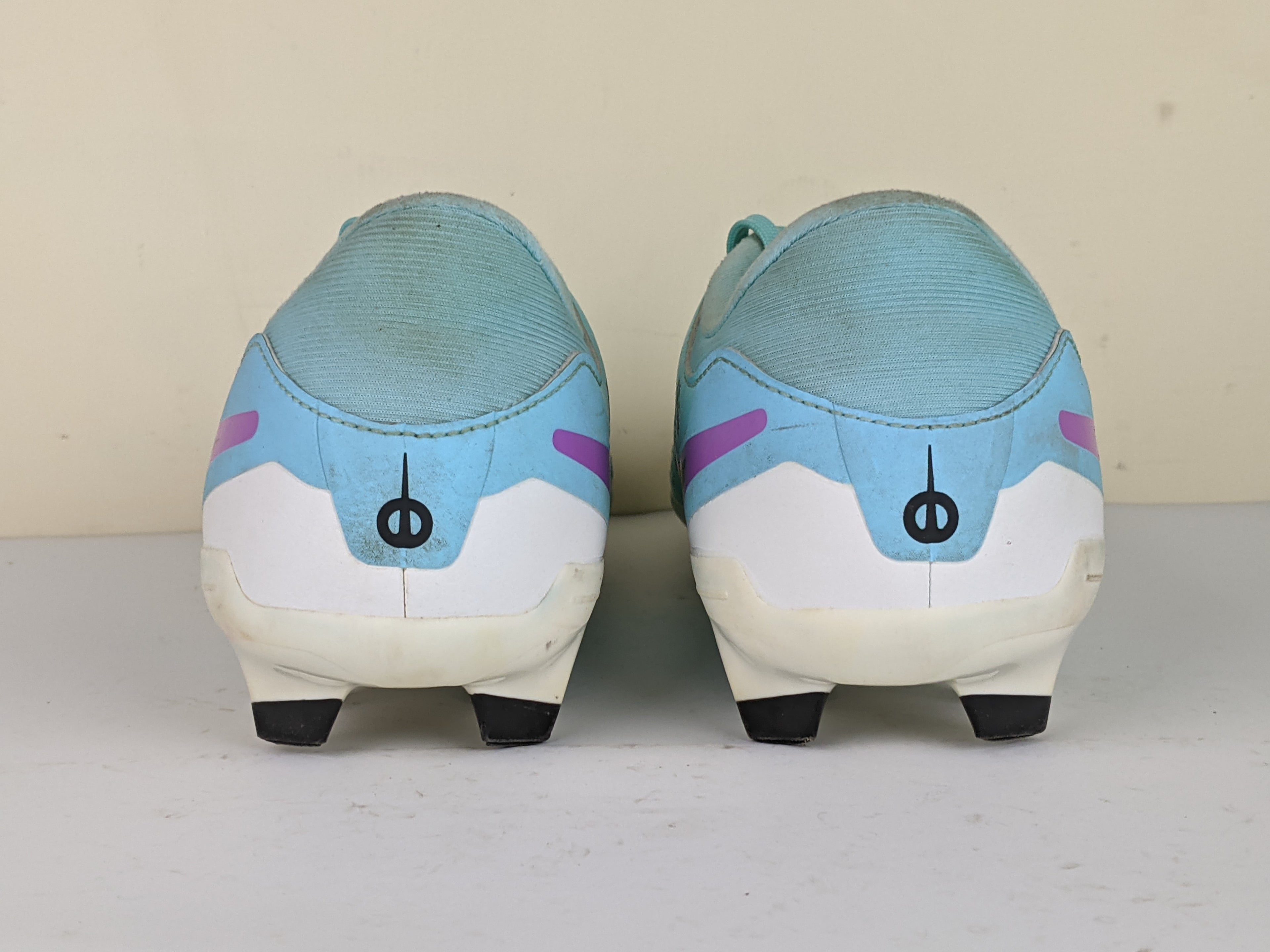Nike Tiempo Legend 10 Academy MG Peak Ready - Hyper Turquoise/Black/Fuchsia Dream