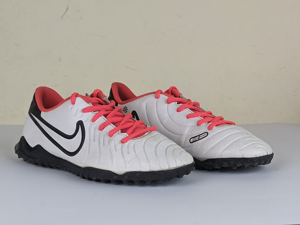 Nike Tiempo Legend 10 Club TF Ready - White/Black/Bright Crimson