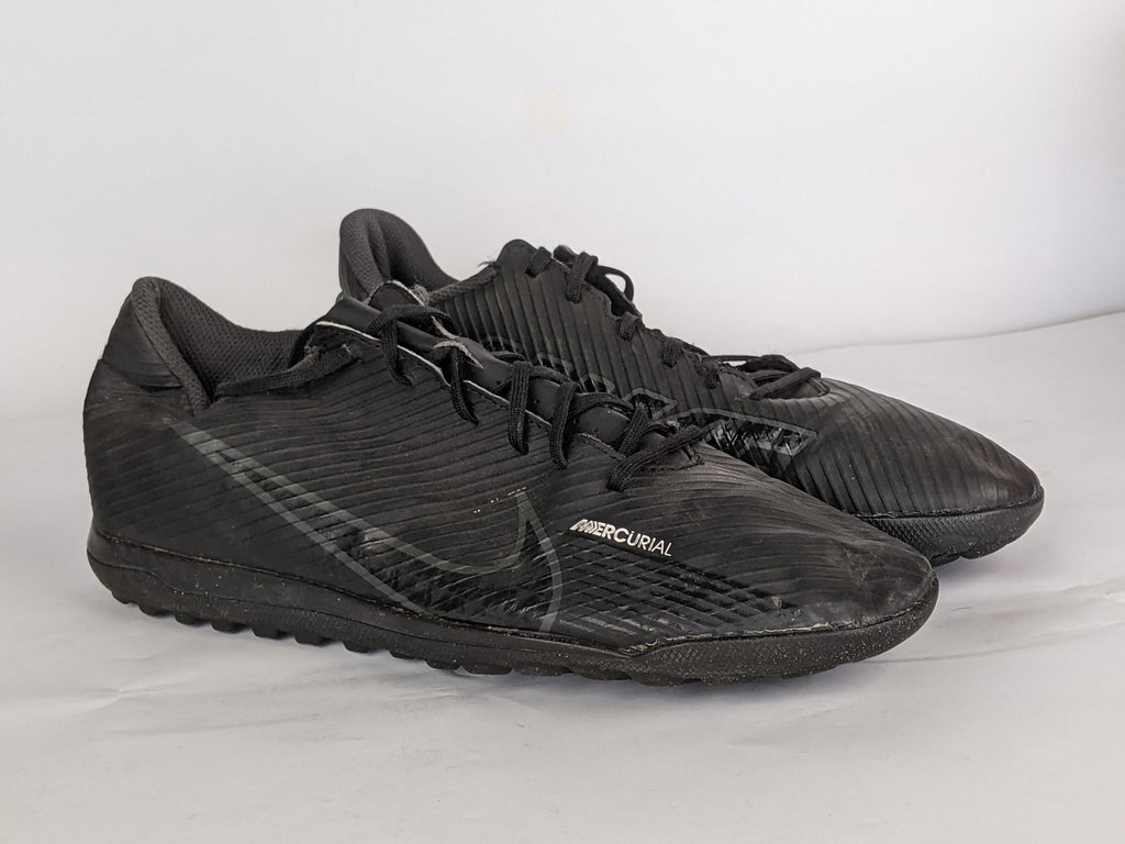 Nike Mercurial Vapor 15 Club TF - Black/Dark Smoke Grey/Summit White/Volt