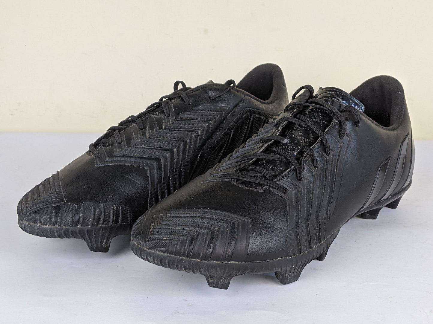 adidas Predator Instinct FG Black Pack