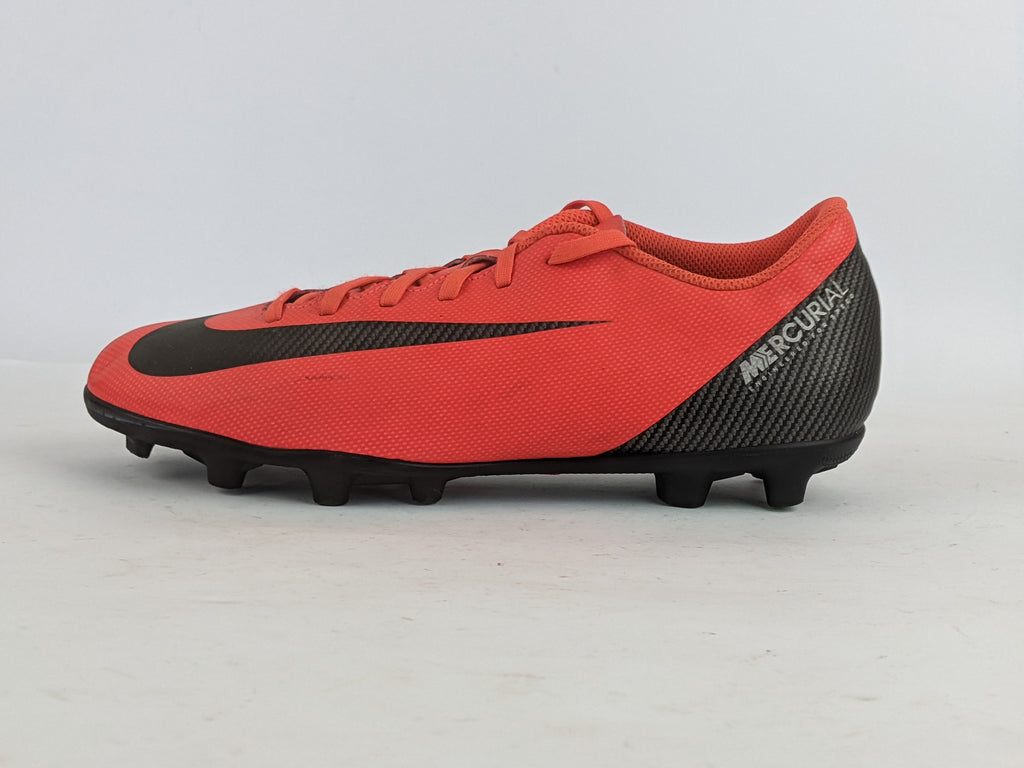 Nike Vapor 12 Club CR7 FG MG 'Solar Red Black'