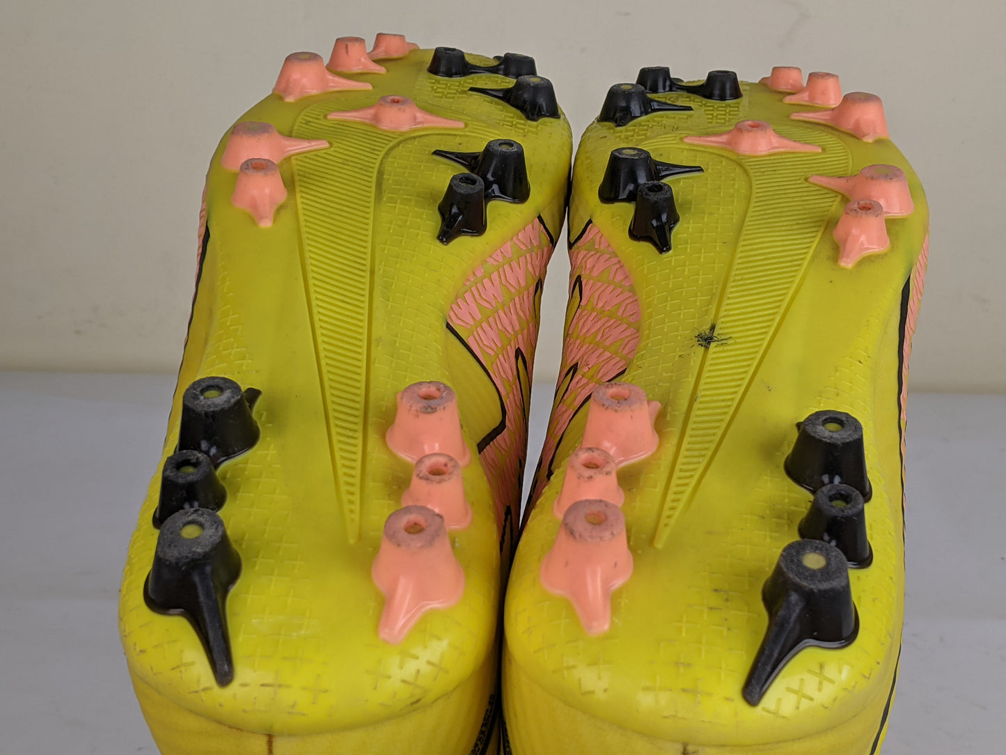 Nike Air Zoom Mercurial Vapor 15 Academy AG Lucent - Yellow Strike/Sunset Glow