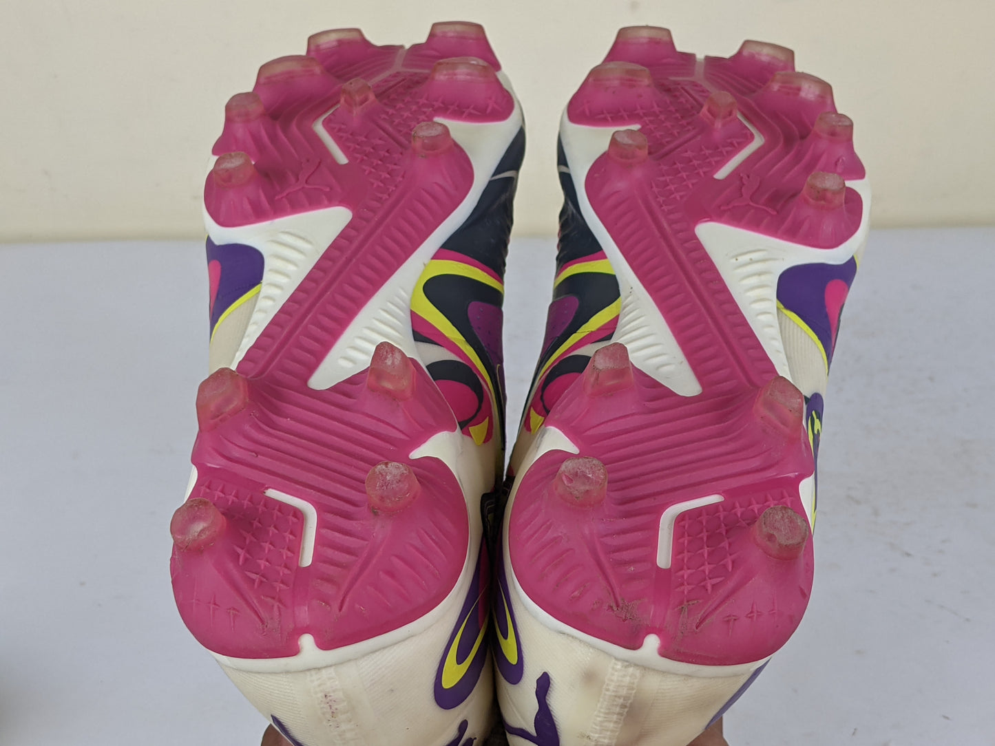 PUMA Future Match FG/AG Creativity - PUMA White/Team Violet/Fluro Yellow LIMITED EDITION
