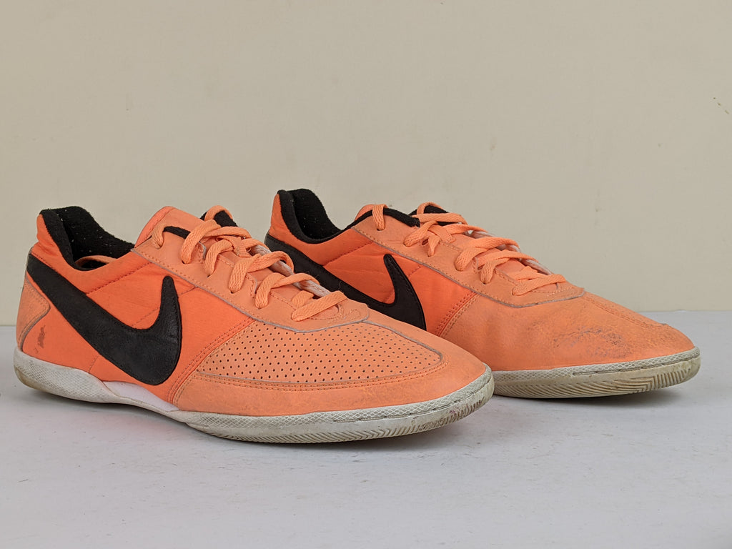 Nike Davinho Atomic Orange/Black/Total Orange/White