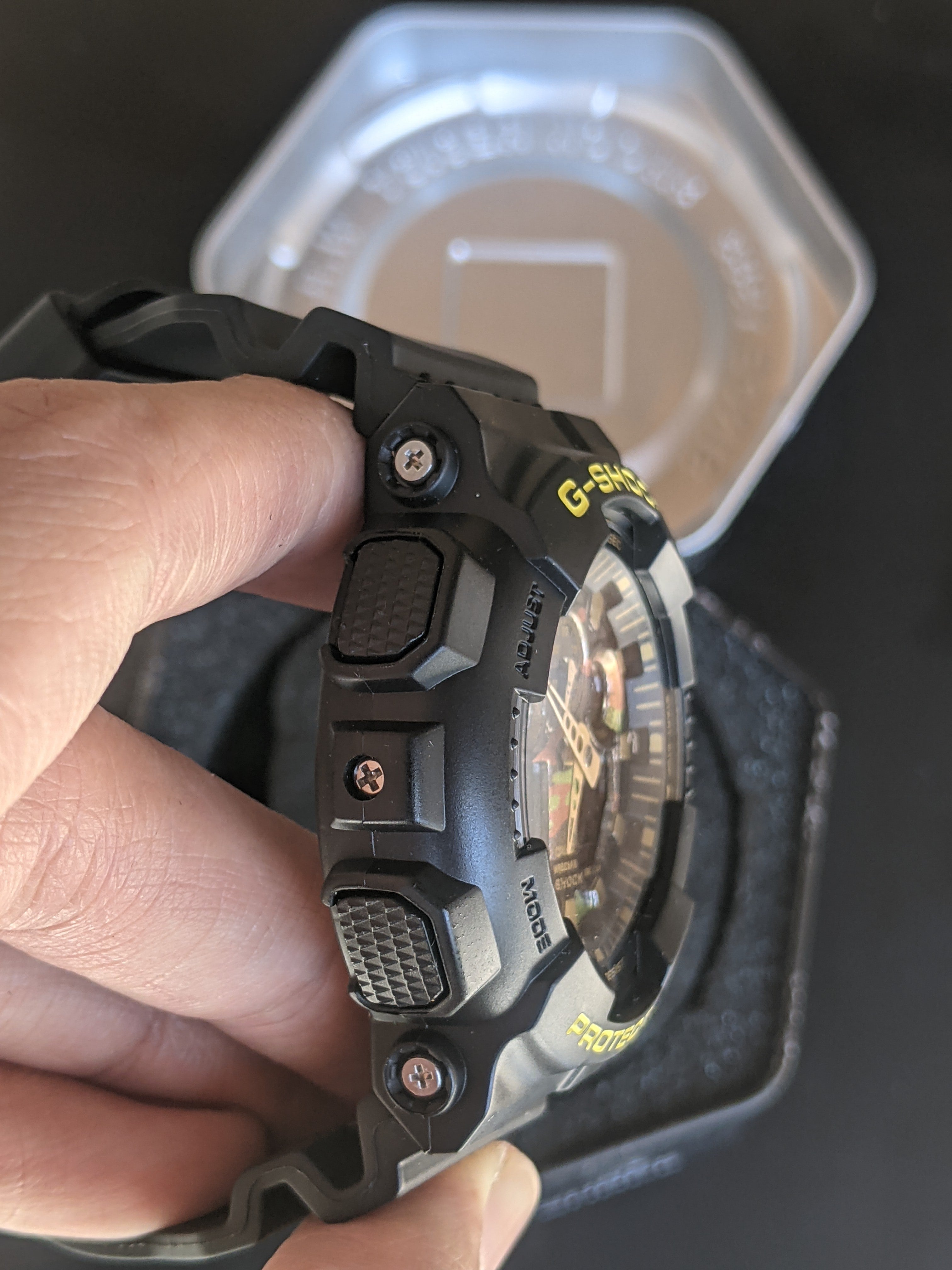 G-Shock GA-110GB-1A 'Black/Yellow' (Brand New)