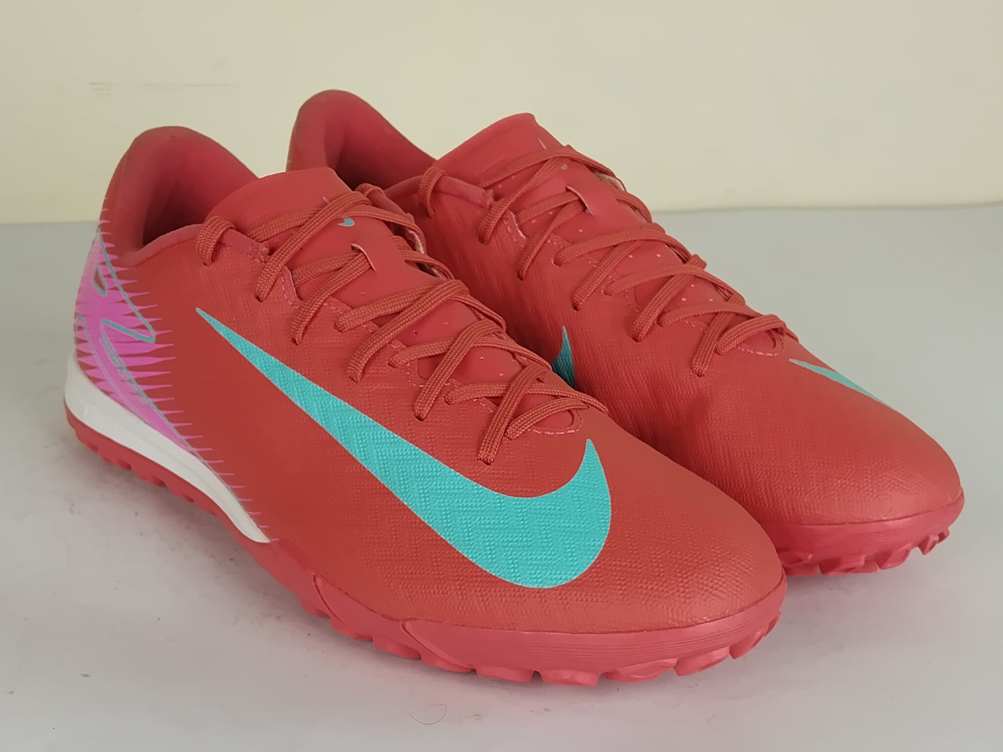 Nike Air Zoom Mercurial Vapor 16 Academy TF Mad Energy - Ember Glow/Aurora Green (Brand New)