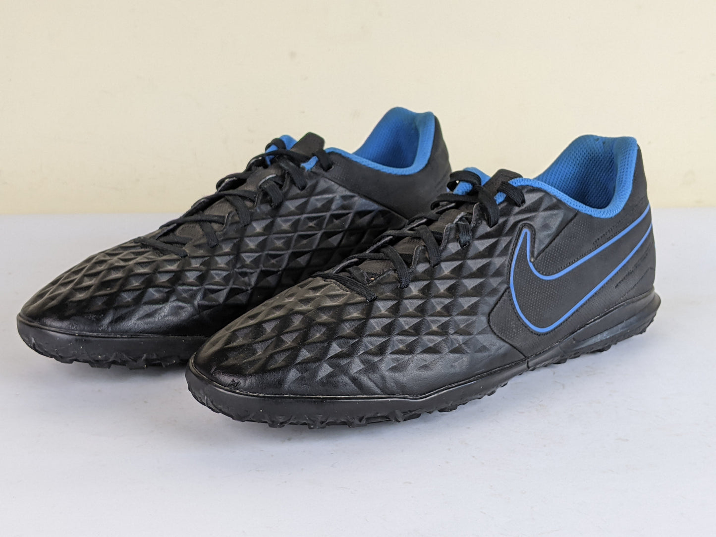 Nike Tiempo Legend 8 Club TF Black x Prism - Black/Lite Photo Blue/Cyber Yellow