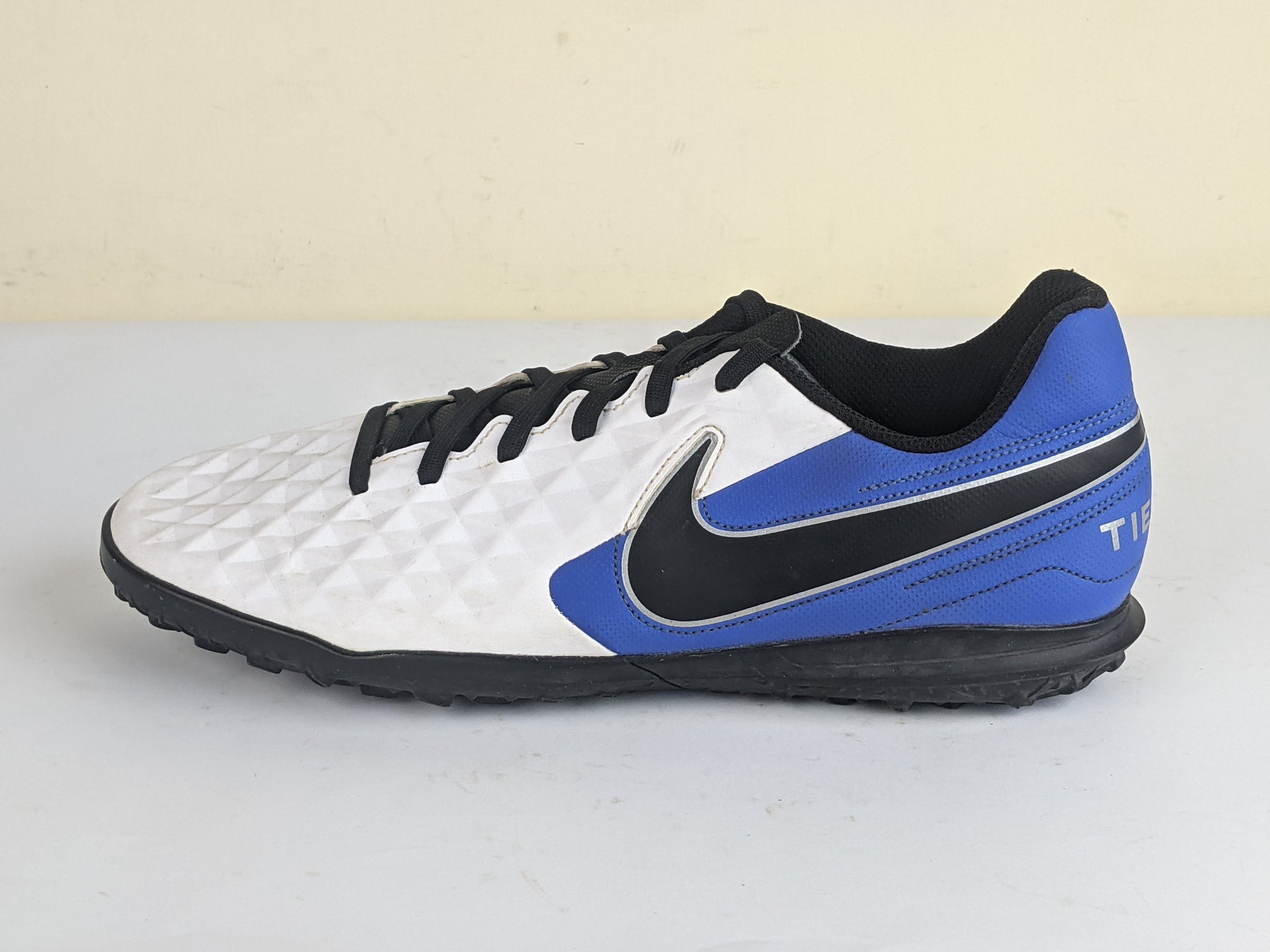 Nike Tiempo Legend 8 Club TF Daybreak - White/Black/Hyper Royal/Metallic Silver