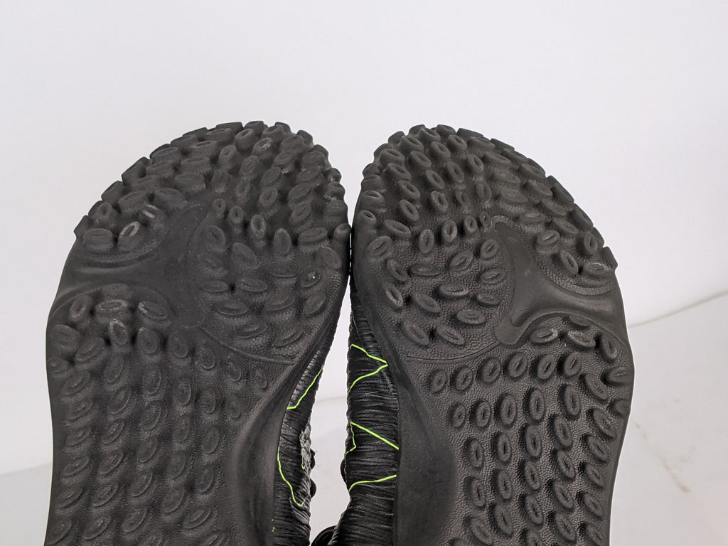 PUMA Future 8 Play TT Eclipse - PUMA Black/Fizzy Light/Green Terrain