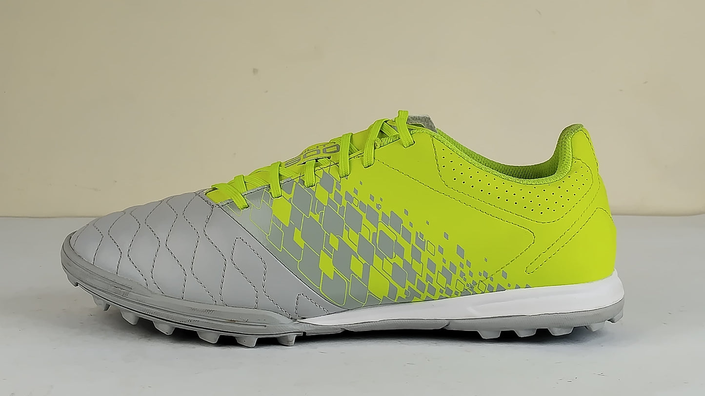 Kipsta Agility 500 HG TF 'Grey