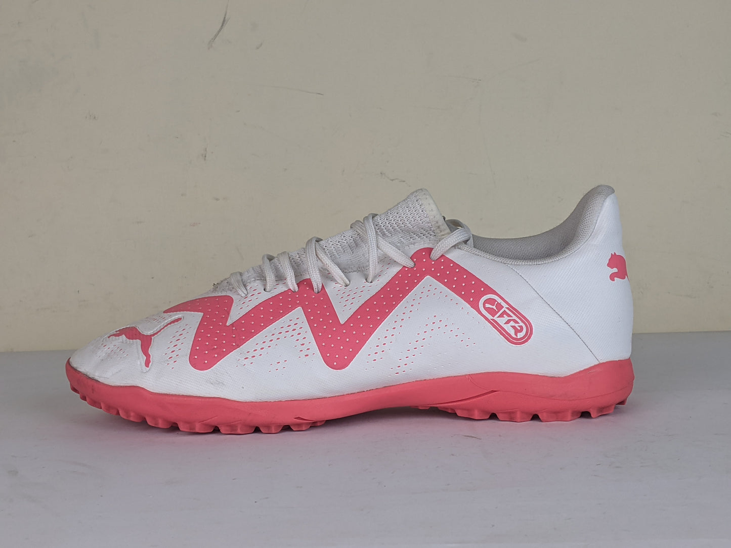 PUMA Future Play TT Breakthrough - PUMA White/Red