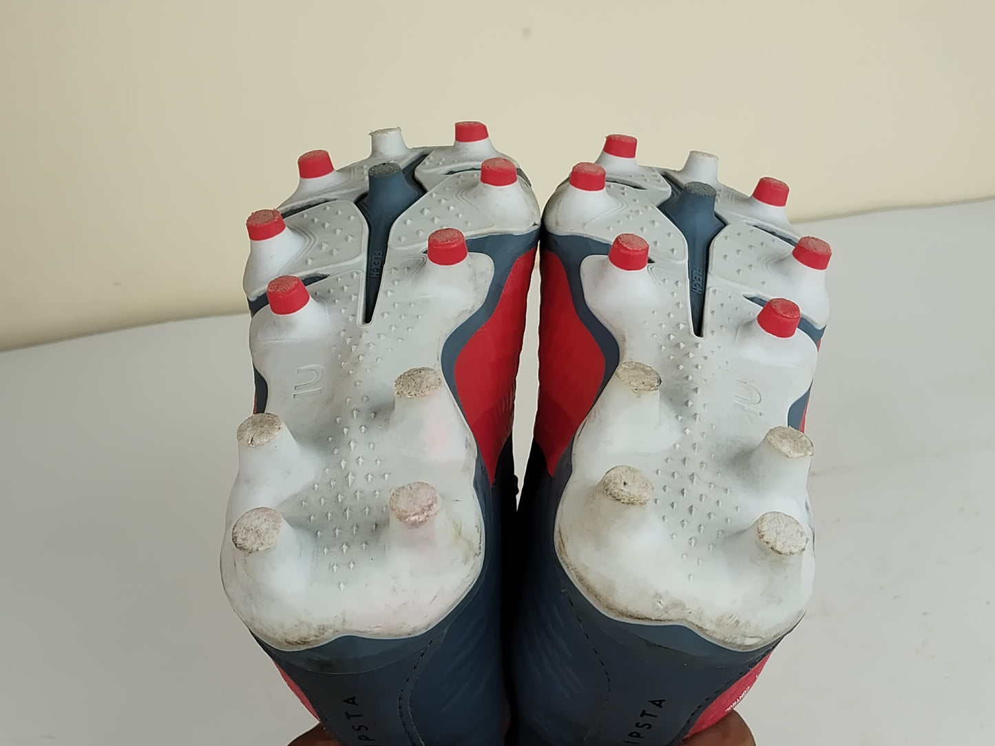 Kipsta Viralto III FG ' Grey/Red