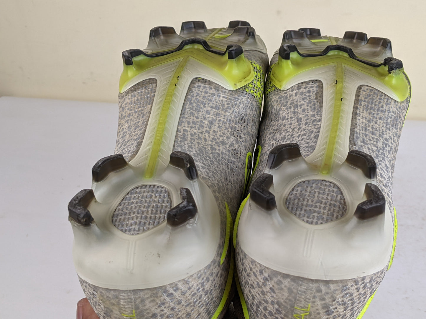 Nike Mercurial Superfly 8 Elite FG Silver Safari - White/Black/Metallic Silver/Volt