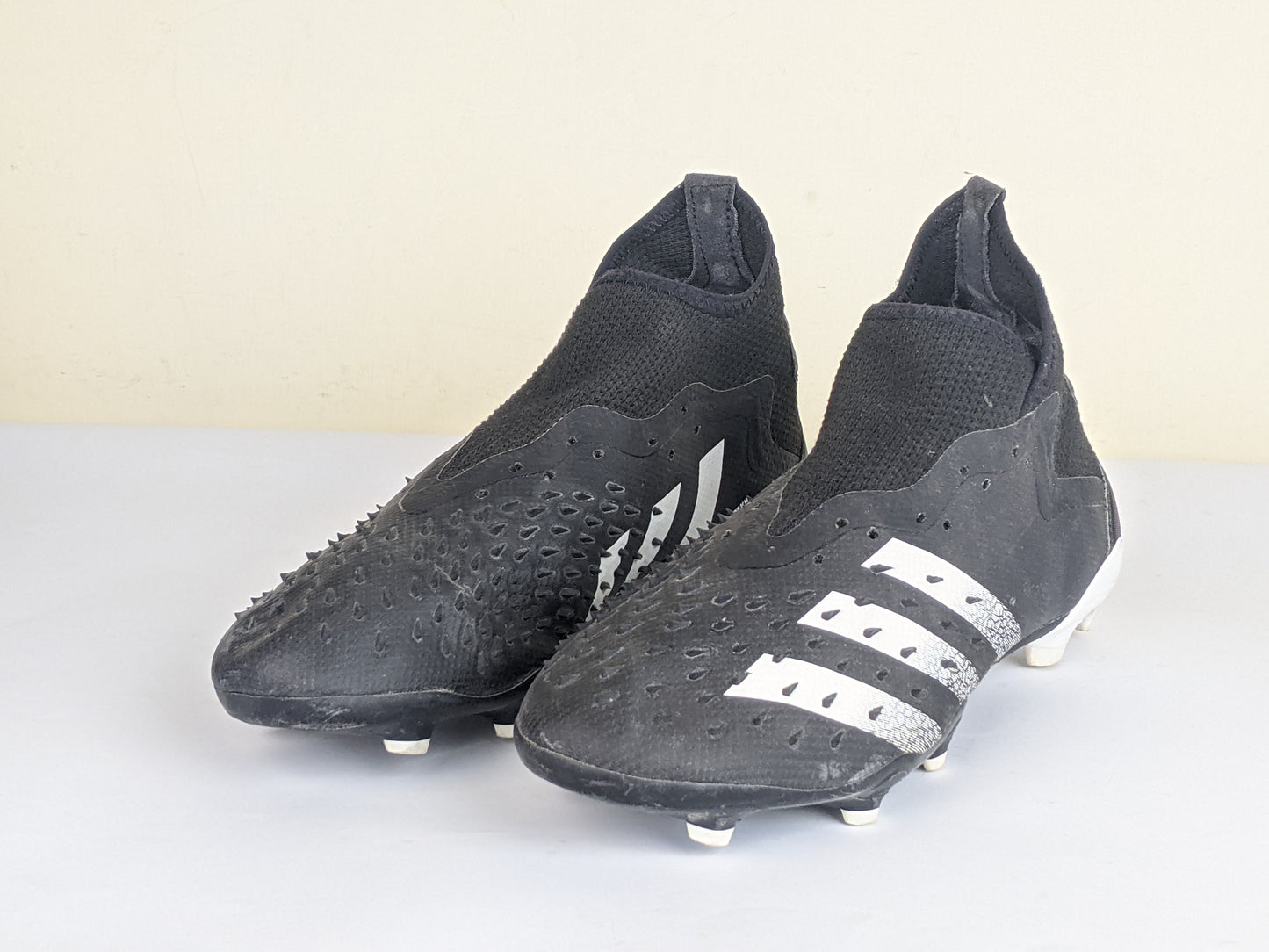 adidas Predator Freak .2 FG/AG Escapelight - Core Black/Footwear White