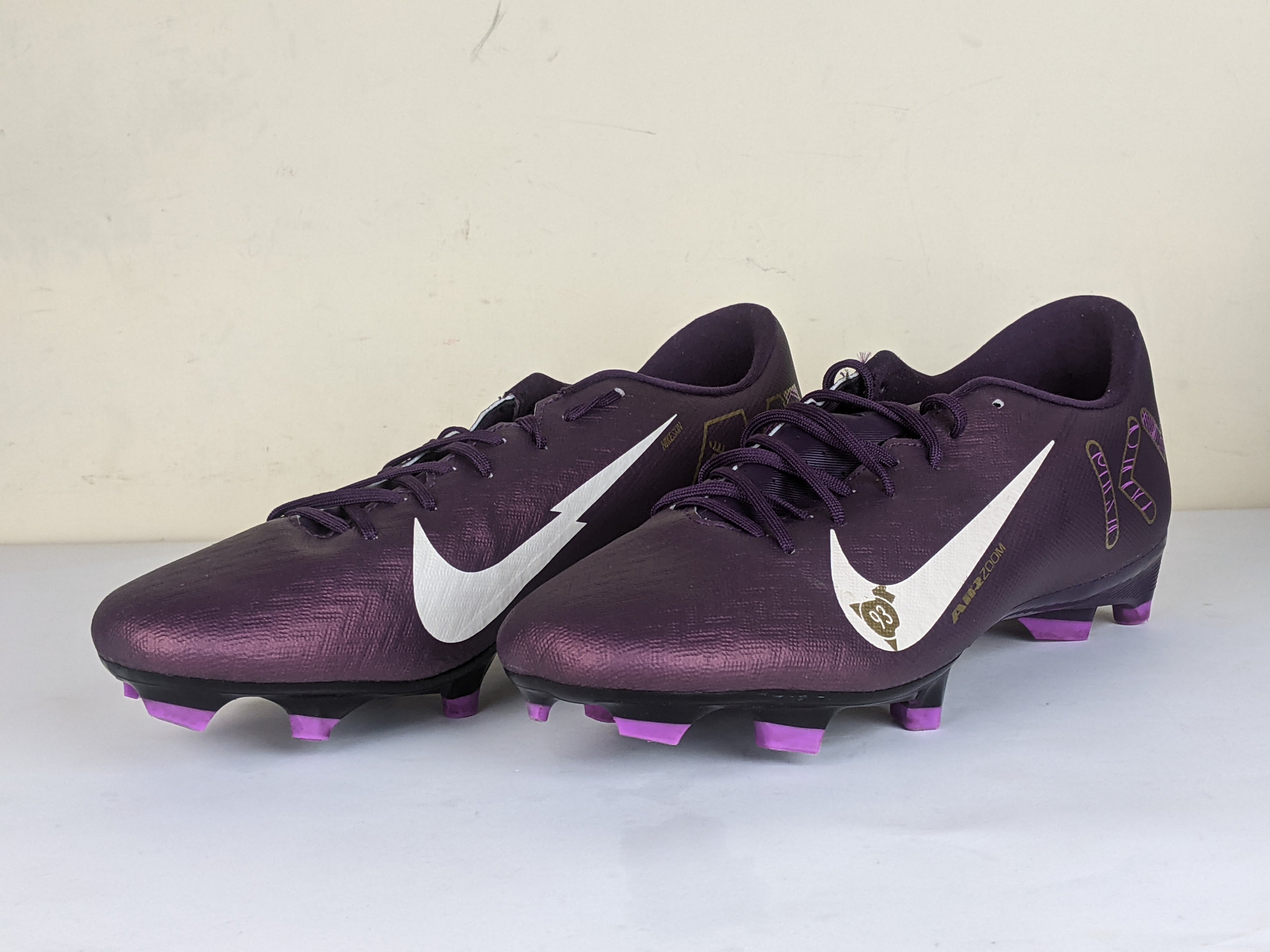 Nike Air Zoom Mercurial Vapor 16 Academy MG Mbappé Personal Edition - Grand Purple/Pale Ivory