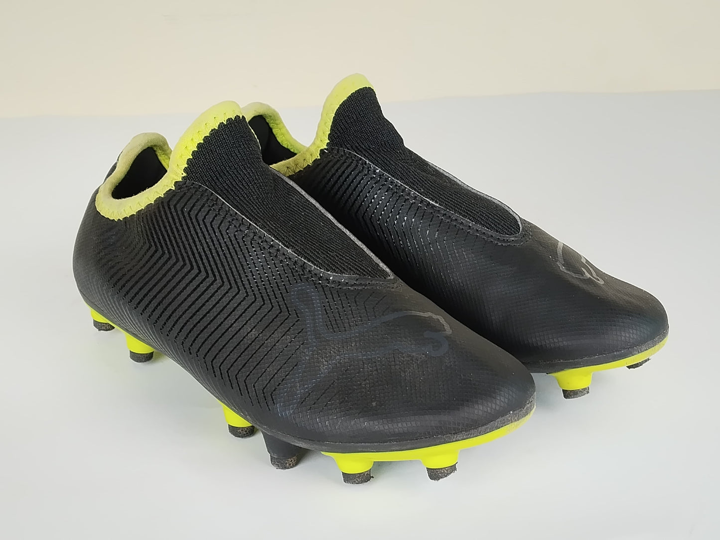 Puma Finesse Laceless FG 'Black