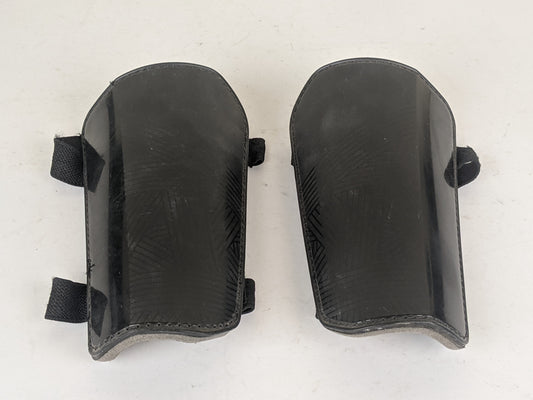 Kipsta Shin Guards 'Black
