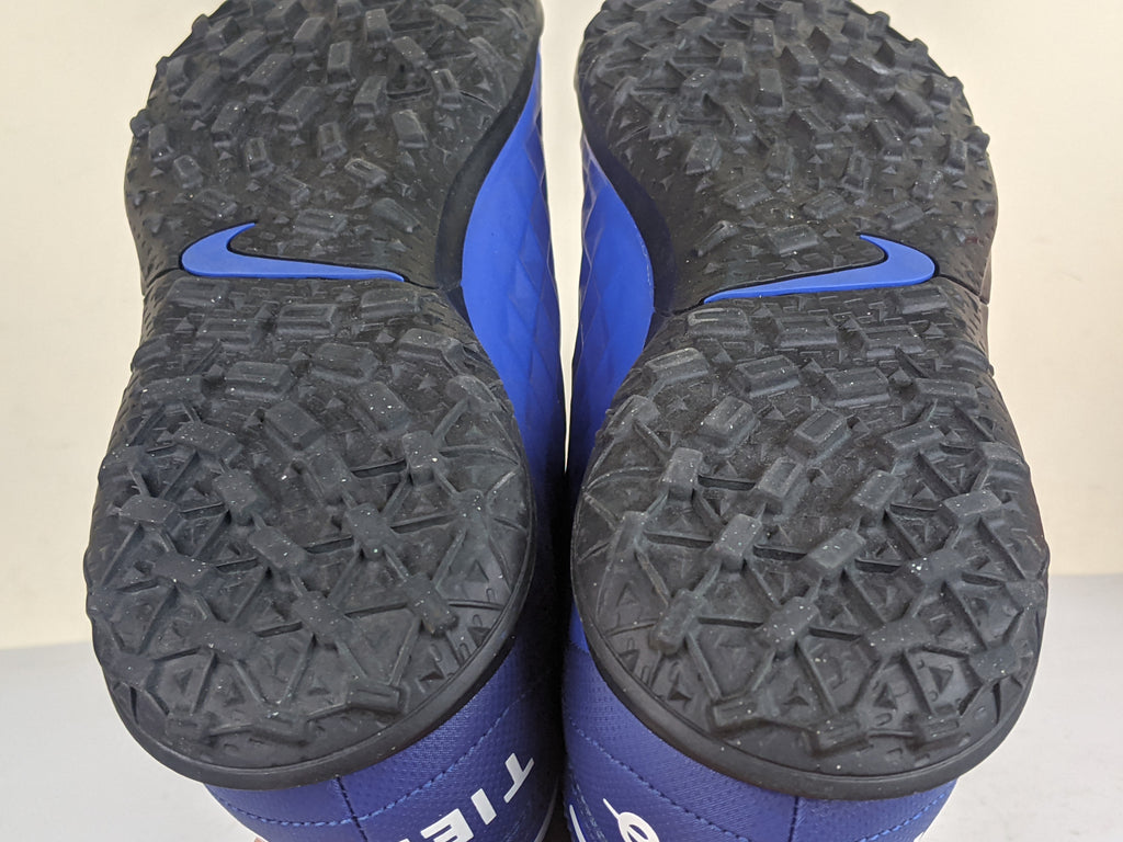 Nike Tiempo Legend 8 Club TF 'Blue