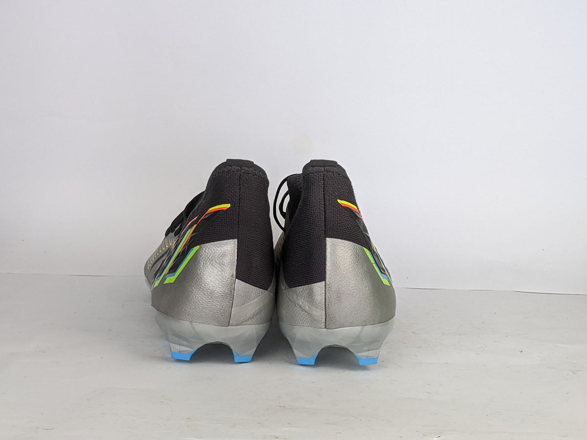 adidas Predator Edge .3 FG Beyond Fast - Silver Metallic/Core Black/Solar Green