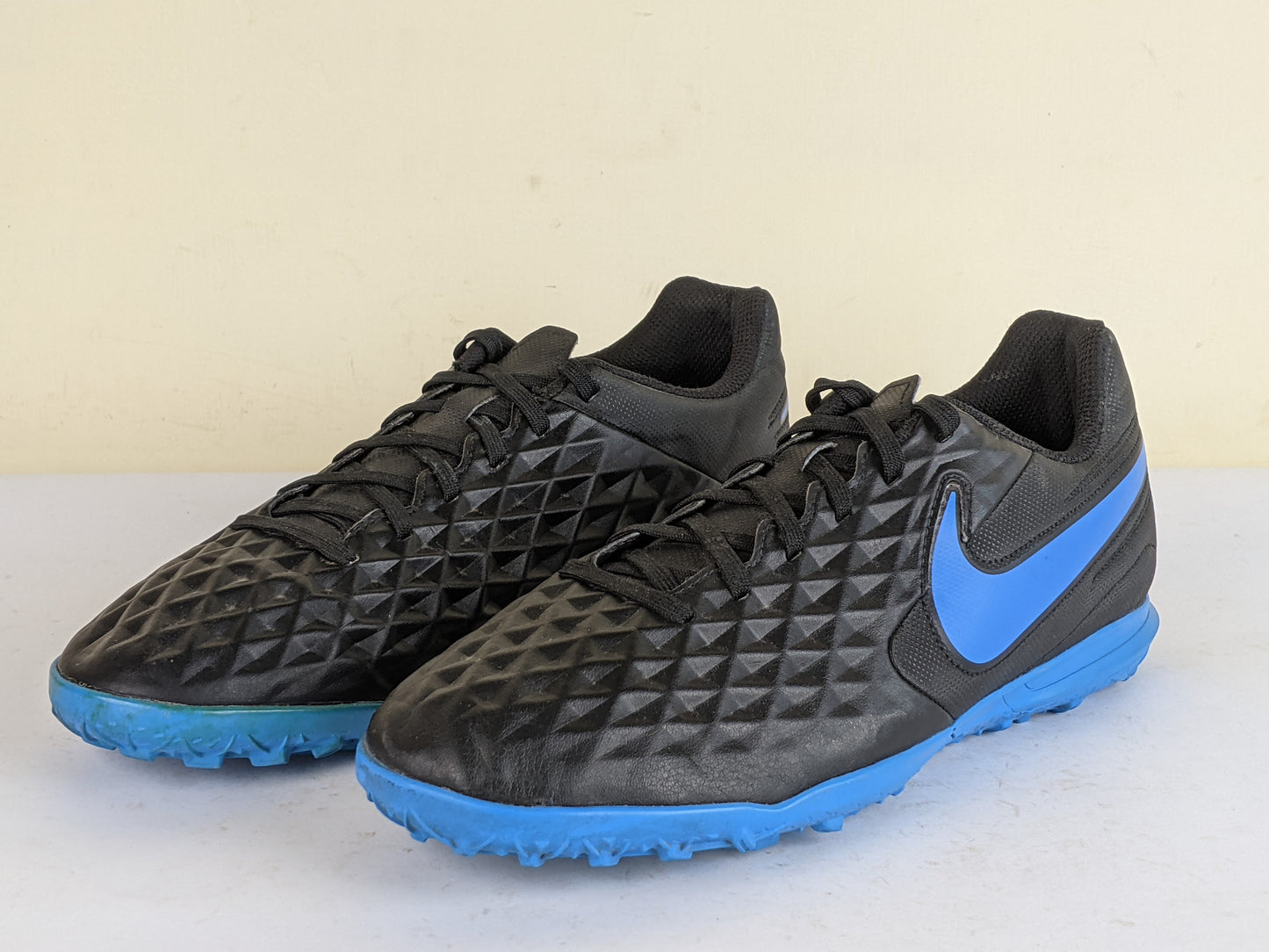 Nike Tiempo Legend 8 Club TF Under The Radar - Black/Blue Hero