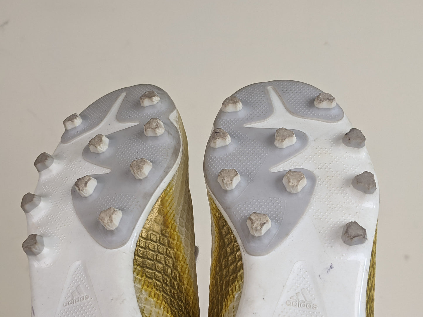 adidas X Ghosted .3 MG Inflight - Footwear White/Metallic Gold/Grey Two Kids