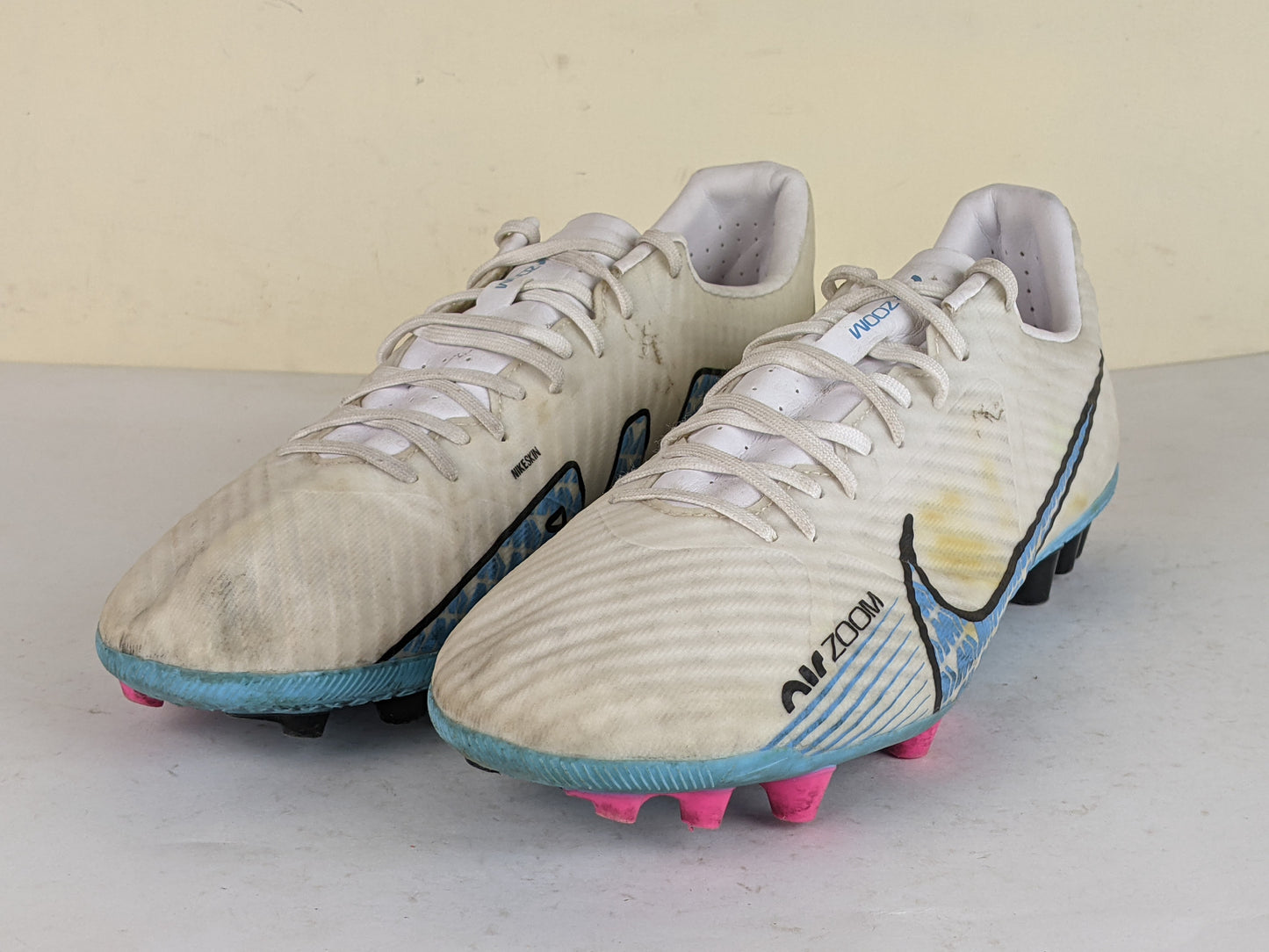 Nike Air Zoom Mercurial Vapor 15 Academy AG Blast - White/Baltic Blue/Pink Blast