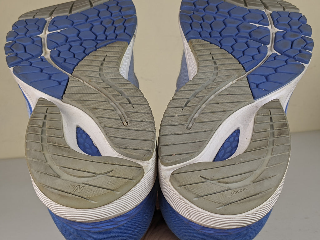 New Balance W860A11 trainers