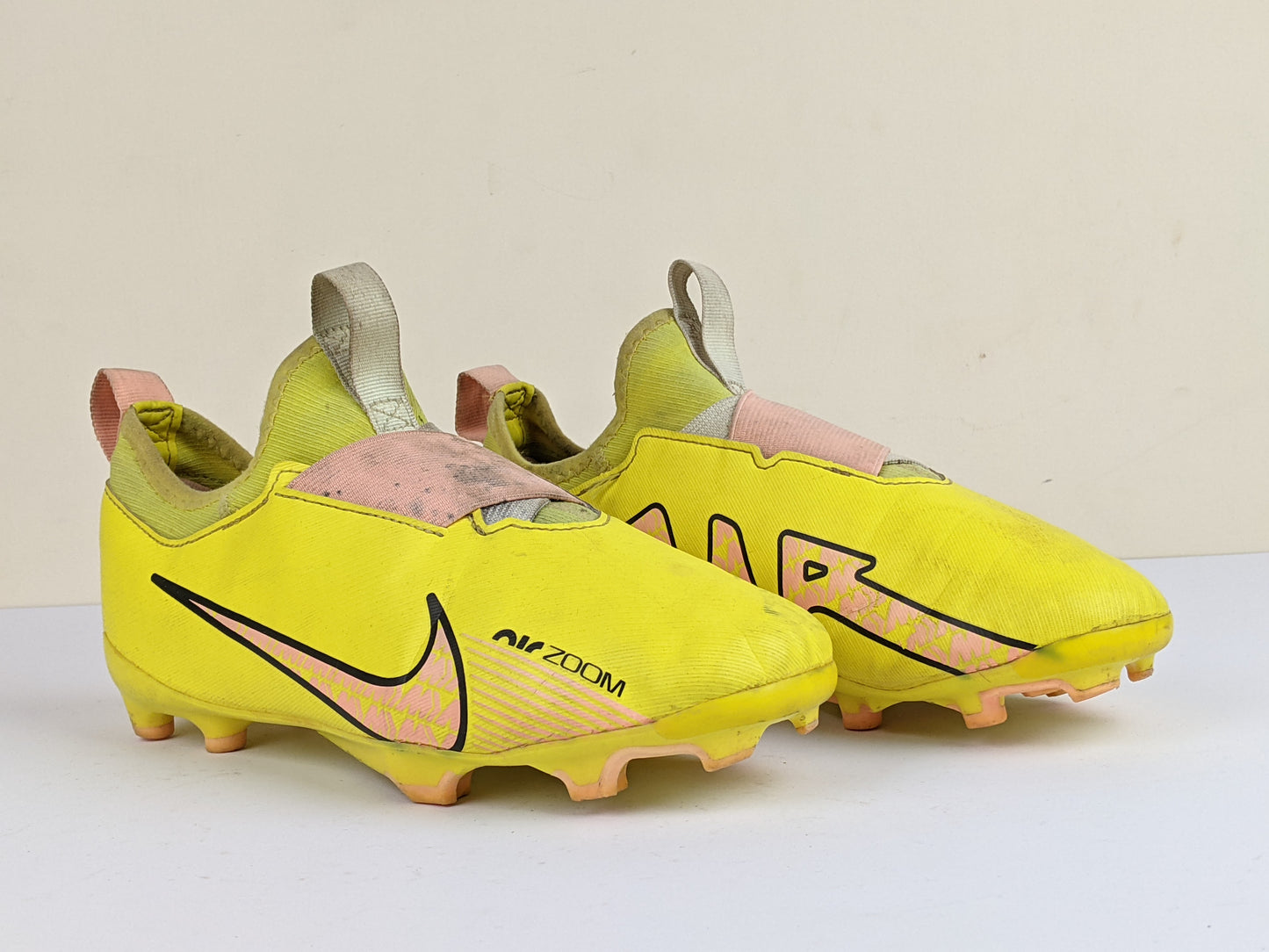Nike Air Zoom Mercurial Vapor 15 Academy MG Lucent - Yellow Strike/Sunset Glow Kids