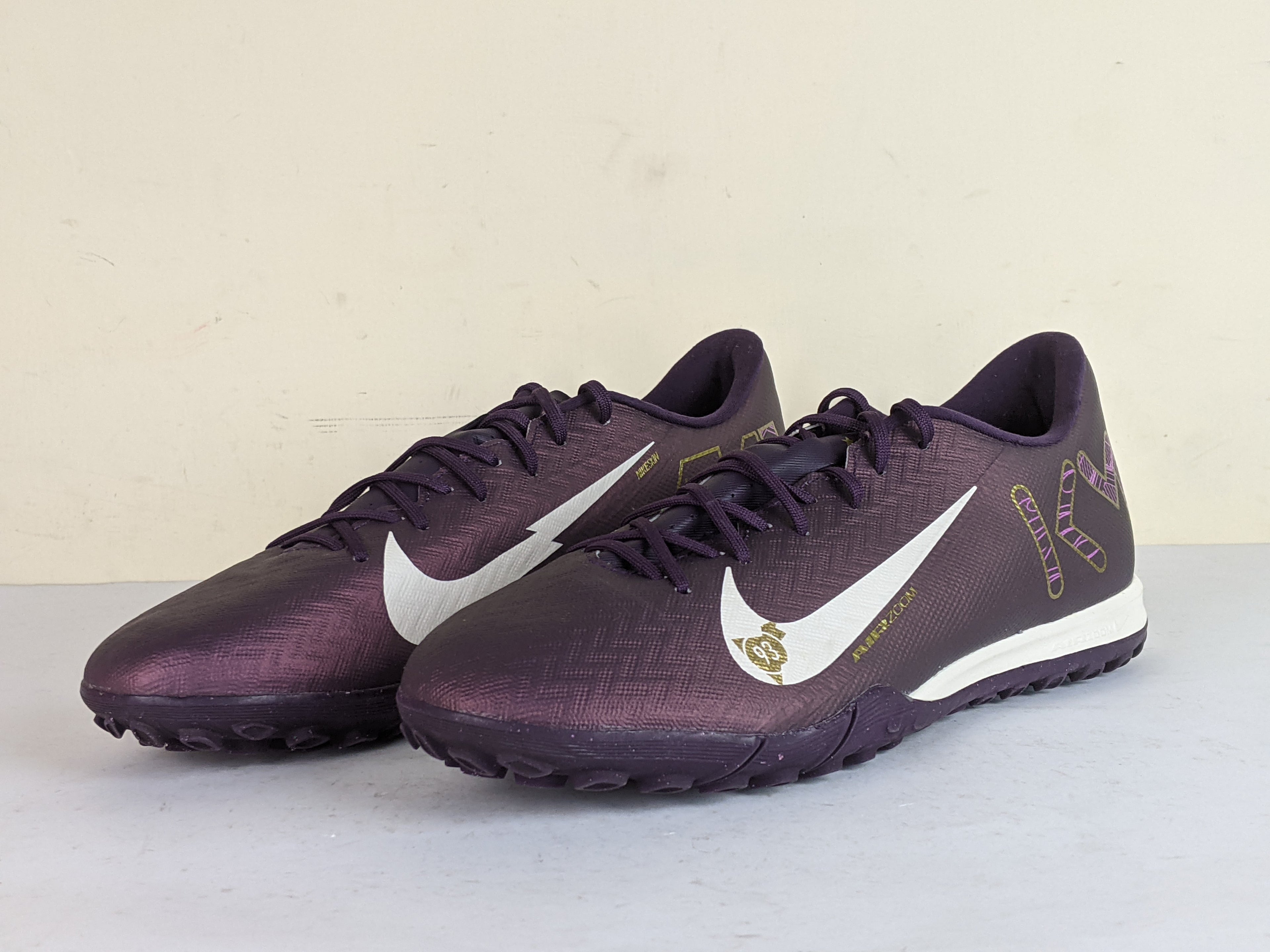 Nike Mercurial Vapor 16 Academy TF Kylian Mbappé Grand Purple (Brand New)