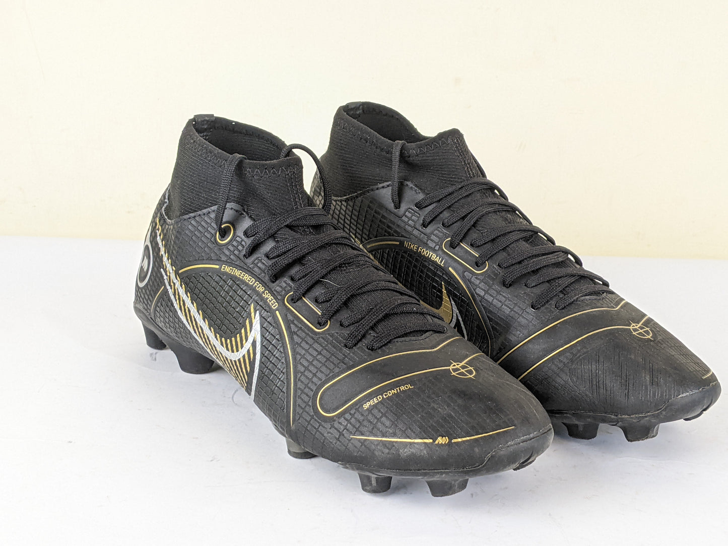 Nike Mercurial Superfly 8 Academy MG Shadow - Black/Metallic Gold/Metallic Silver