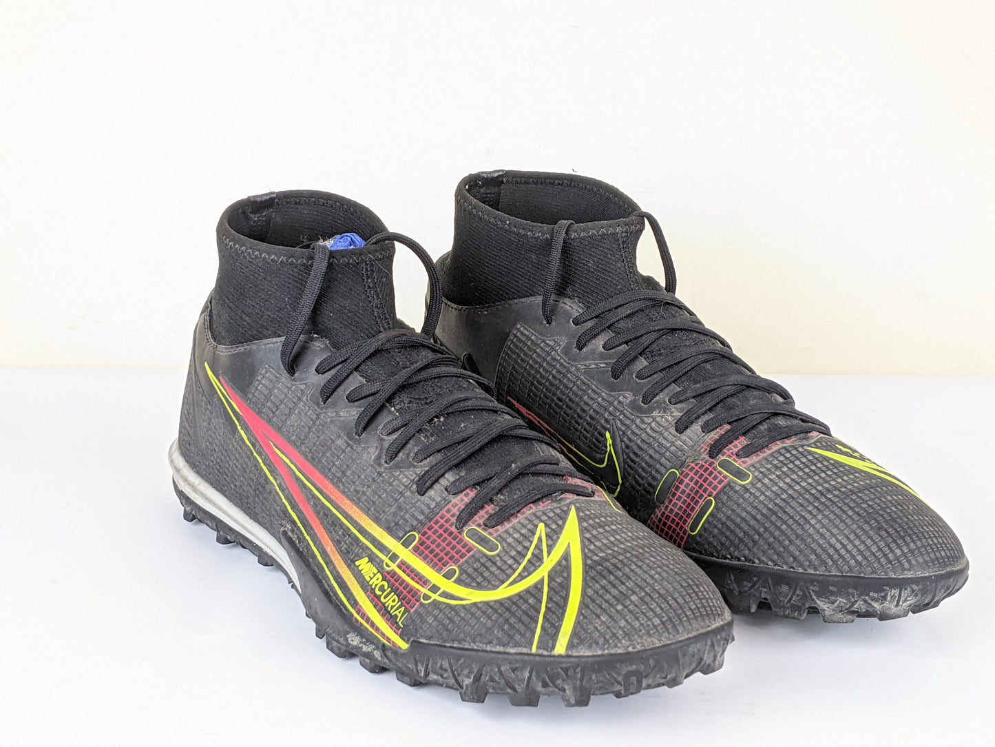 Nike Mercurial Superfly 8 Academy TF Black x Prism - Black/Cyber Yellow/Off Noir