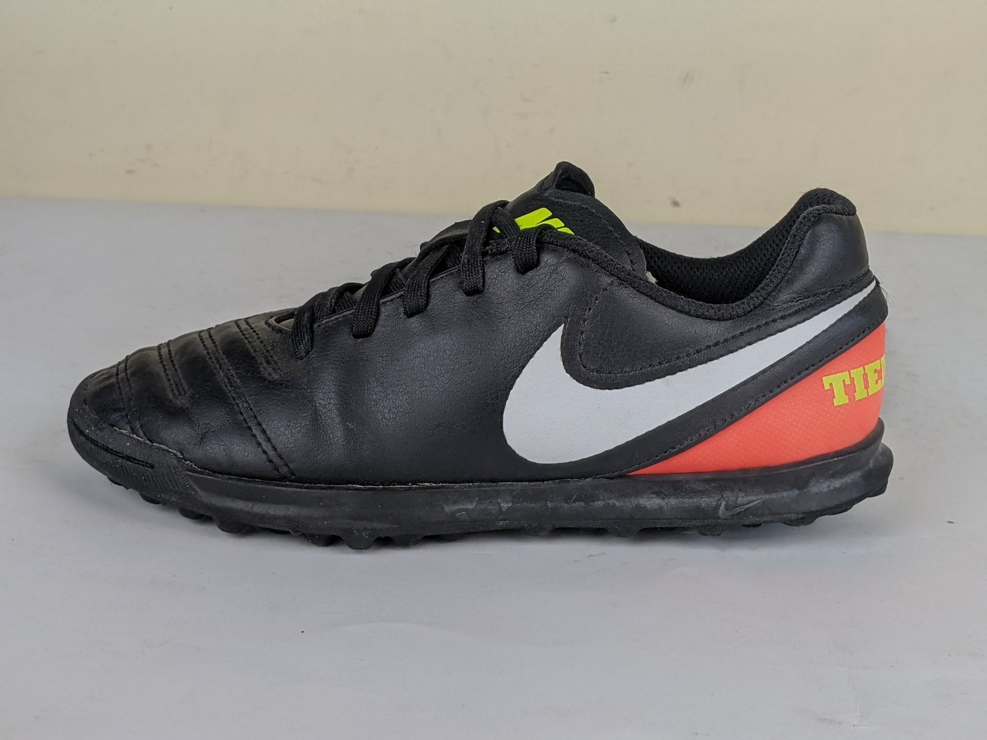 Nike Jr TiempoX III TF 'Black/Orange Kids