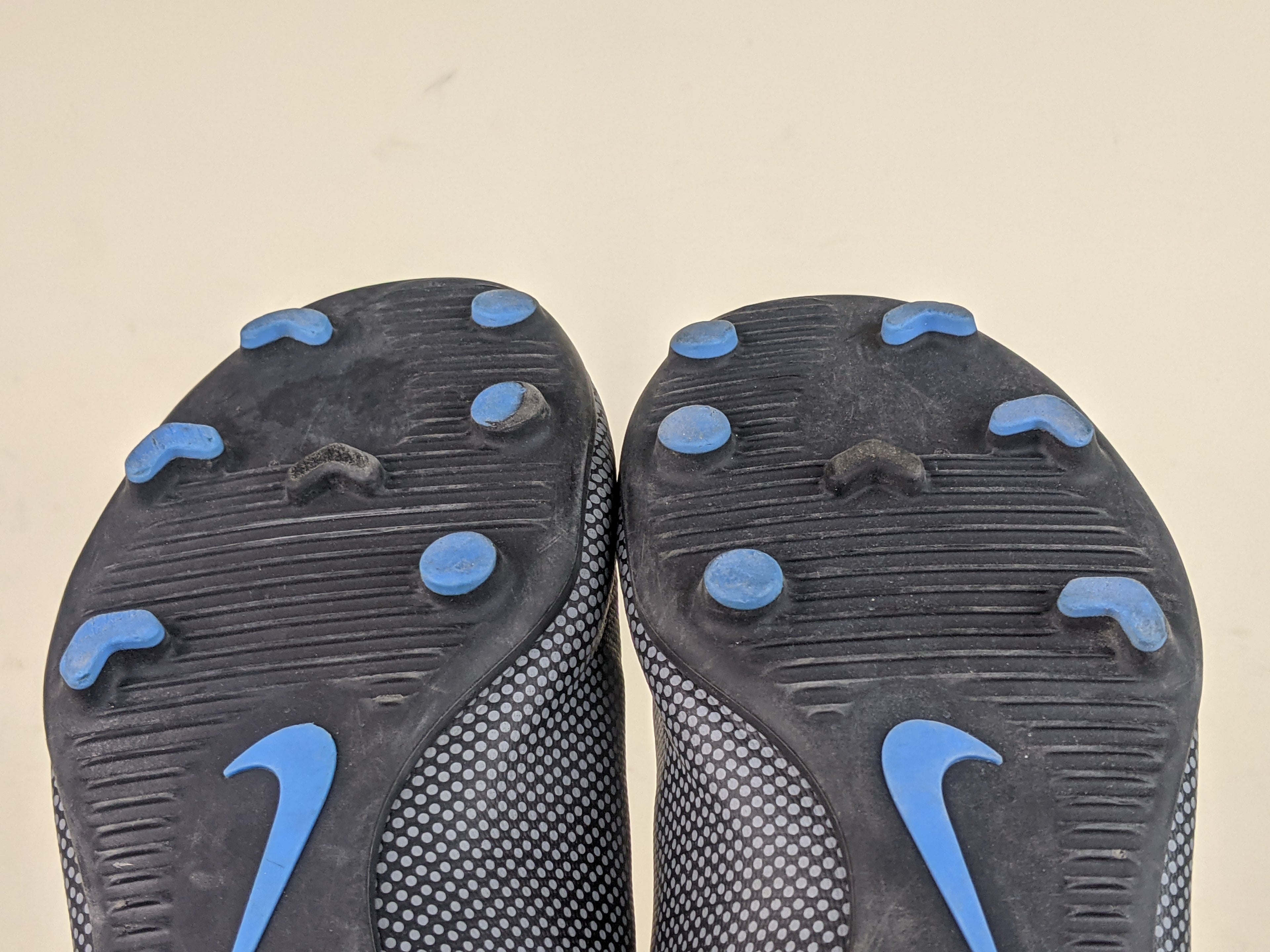 Nike Bravata FG 'Grey/Black