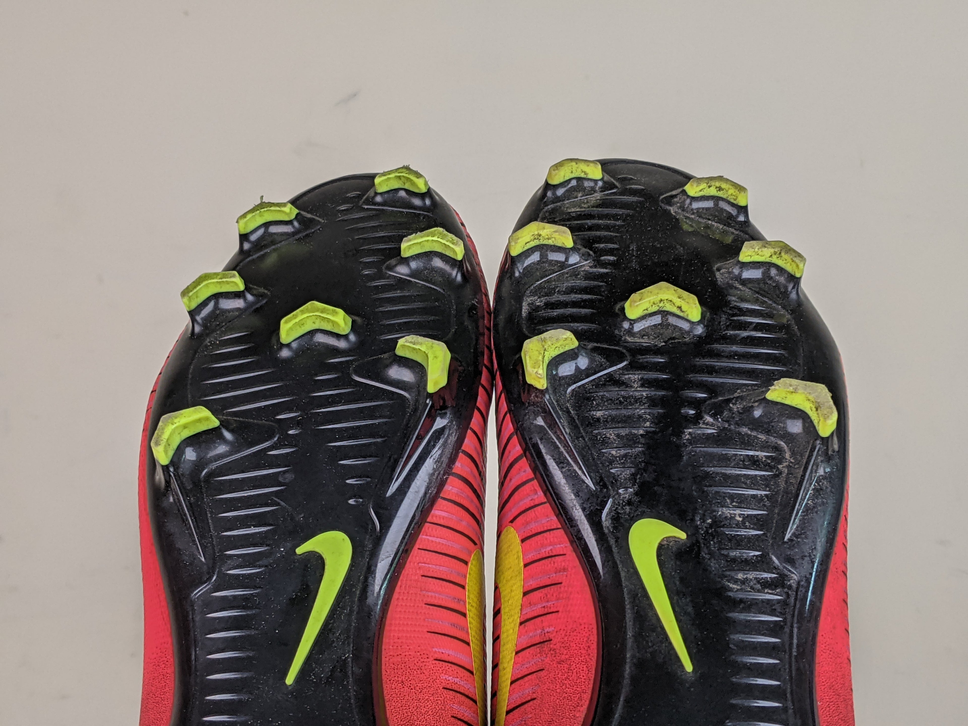 Nike Mercurial Superfly V FG Total Crimson/Volt/Black Kids