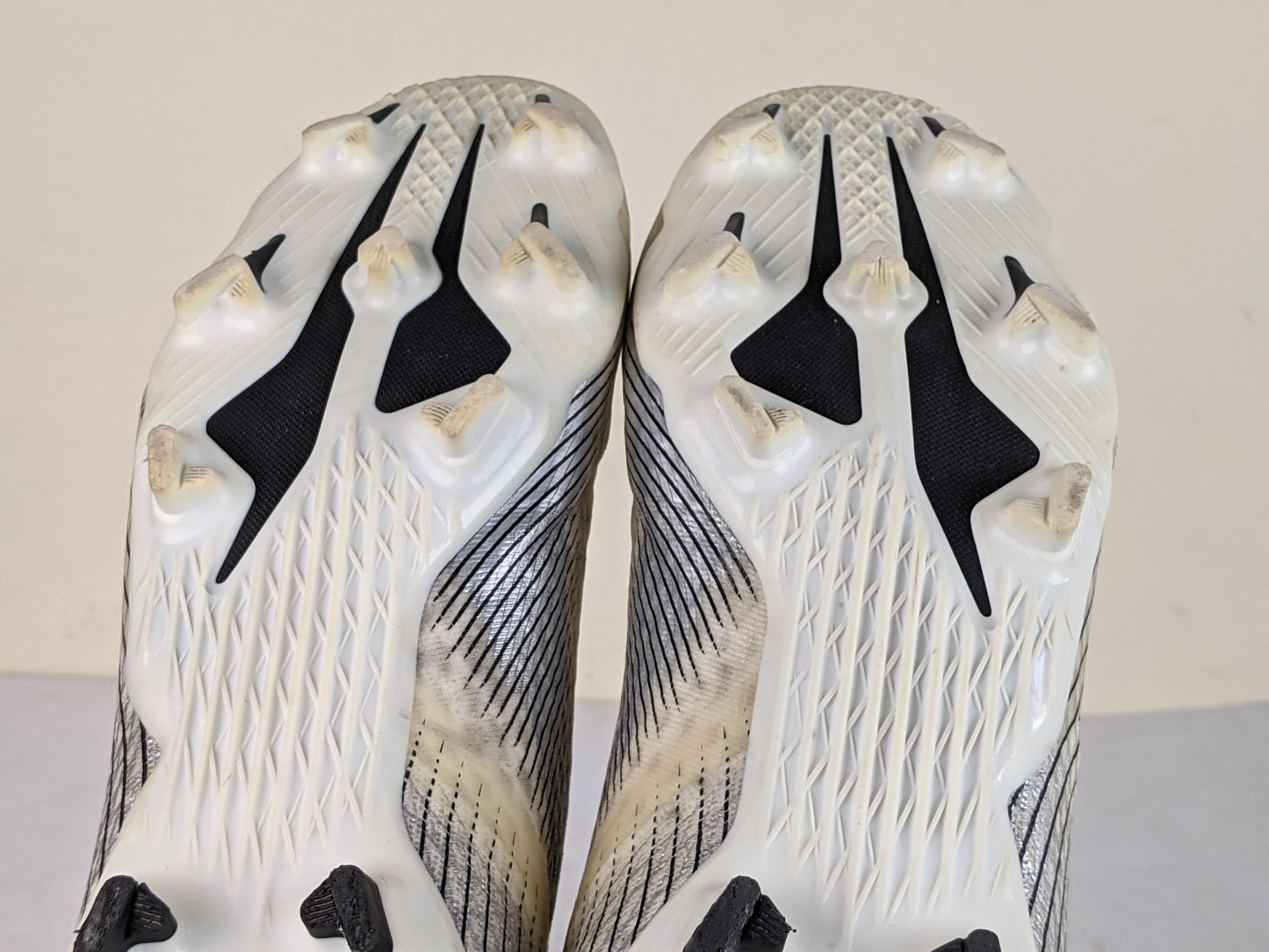 adidas X Ghosted .3 Laceless FG/AG Inflight - Footwear White/Core Black/Silver Metallic