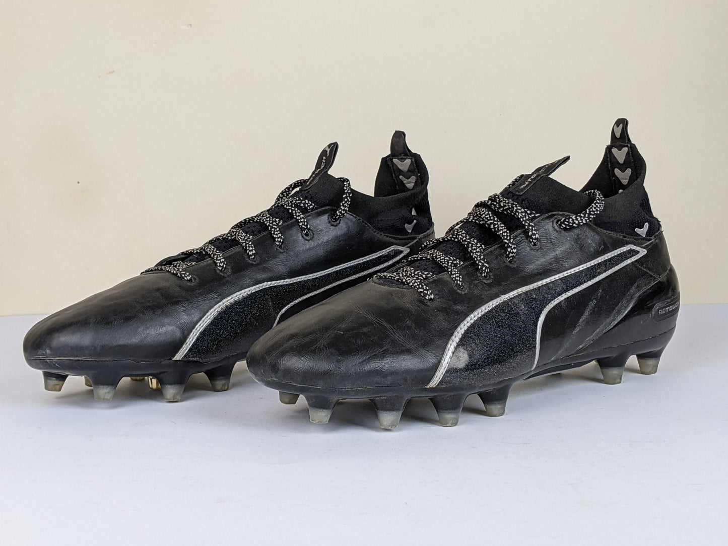 PUMA evoTOUCH 1 FG - Black/Puma Silver