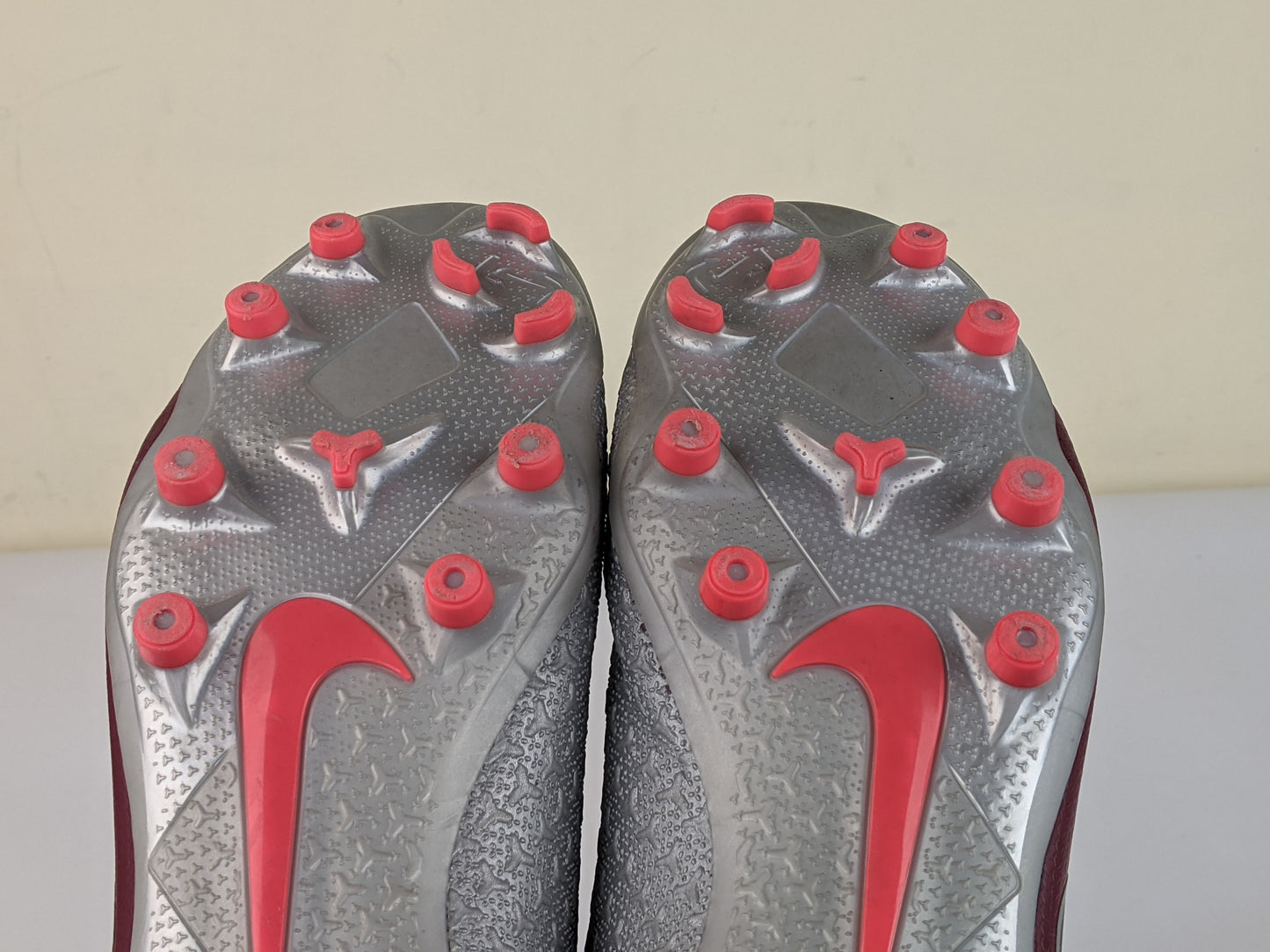 Nike Phantom Vision Academy DF MG Rising Fire - Team Red/Dark Grey/Bright Crimson