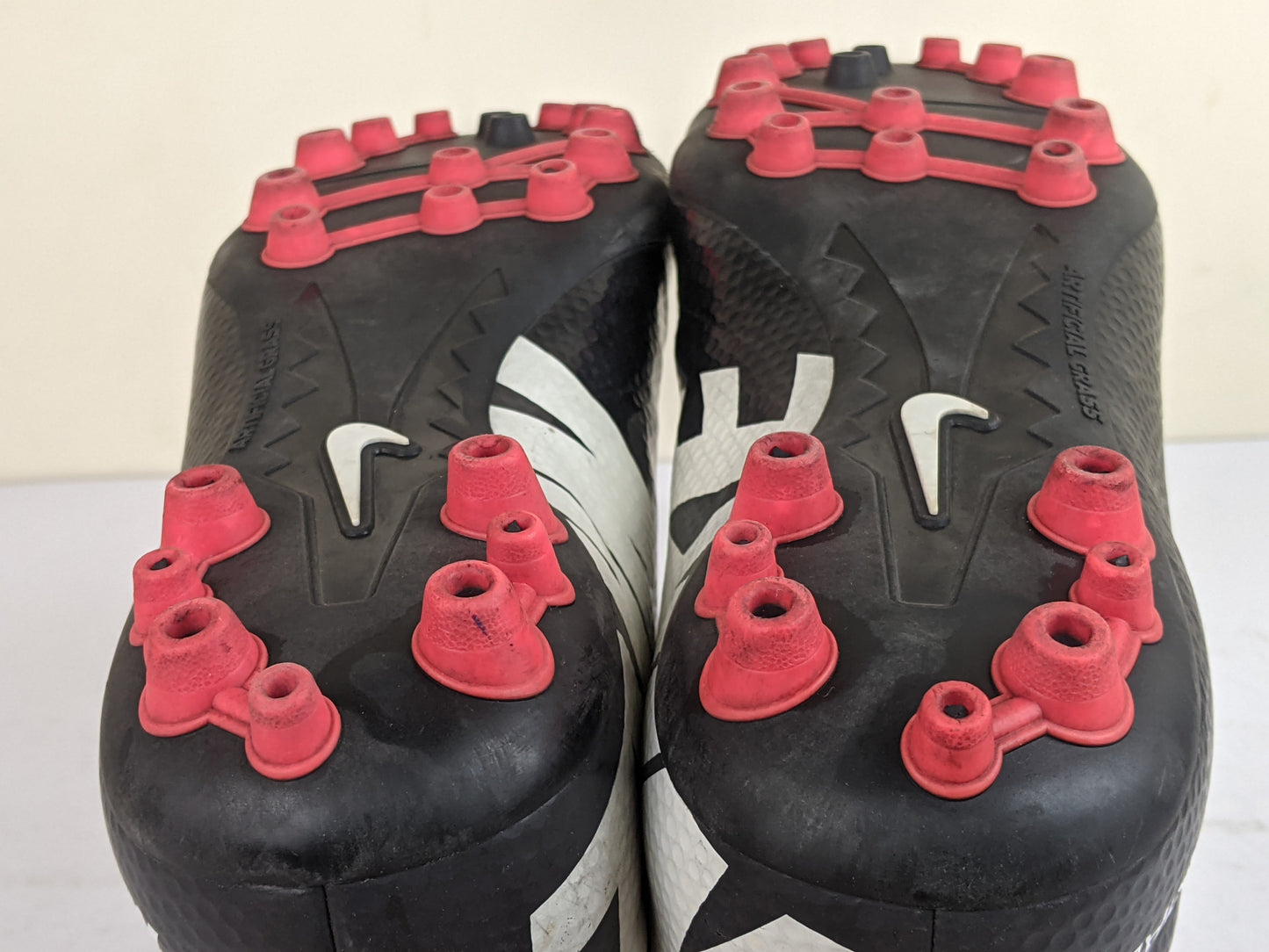 Nike Mercurial Victory IV AG Black/White