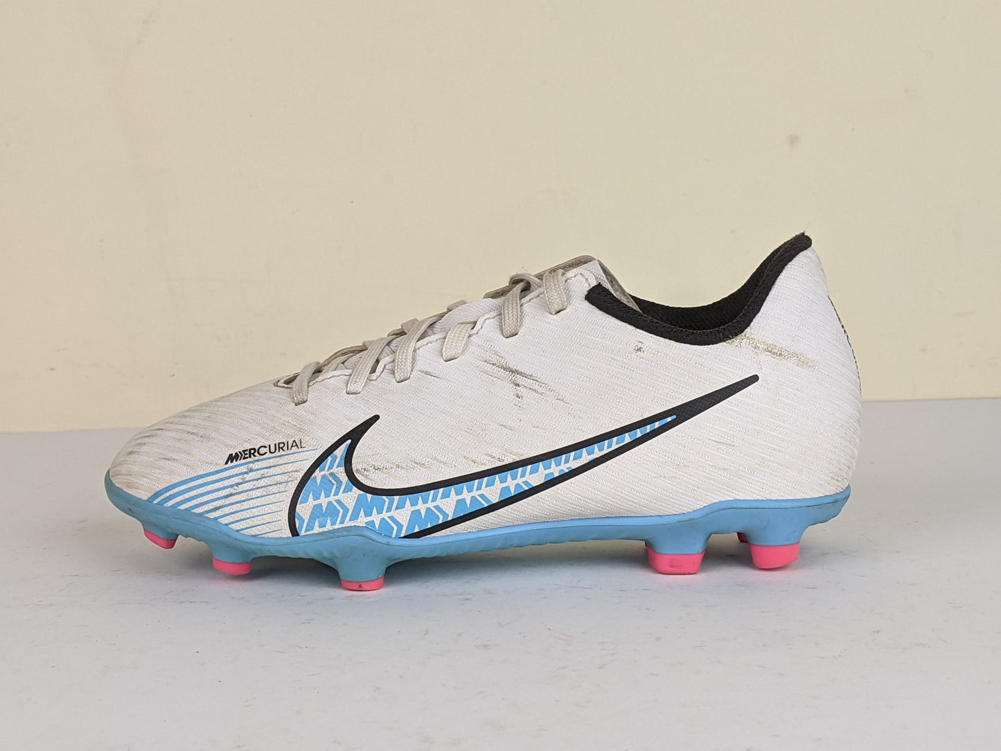 Nike Mercurial Vapor 15 Club MG Blast - White/Baltic Blue/Pink Blast Kids