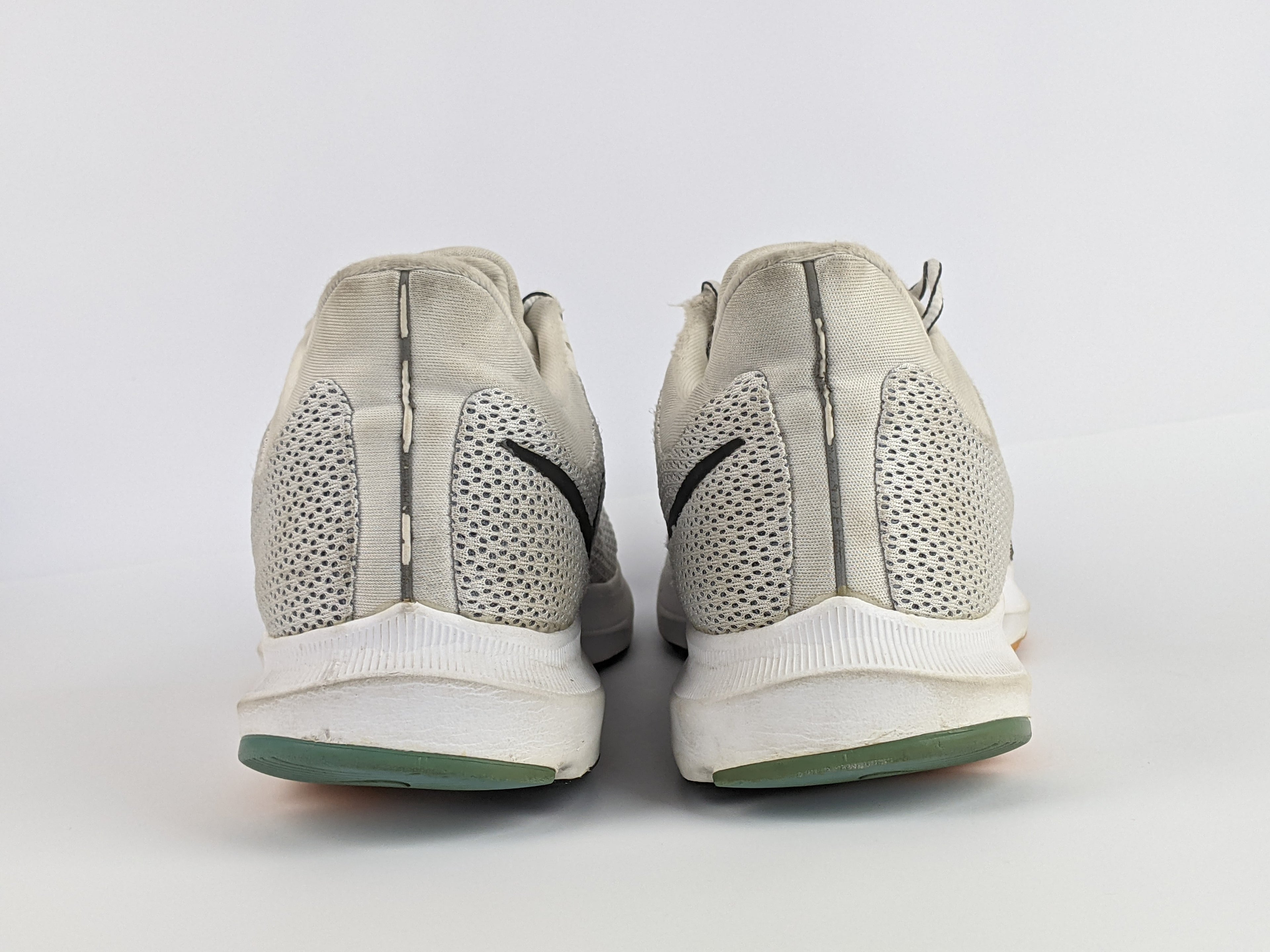 Nike Mens Quest 2 'White