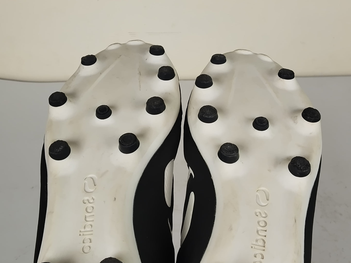 Sondico Strike FG 'Black/White