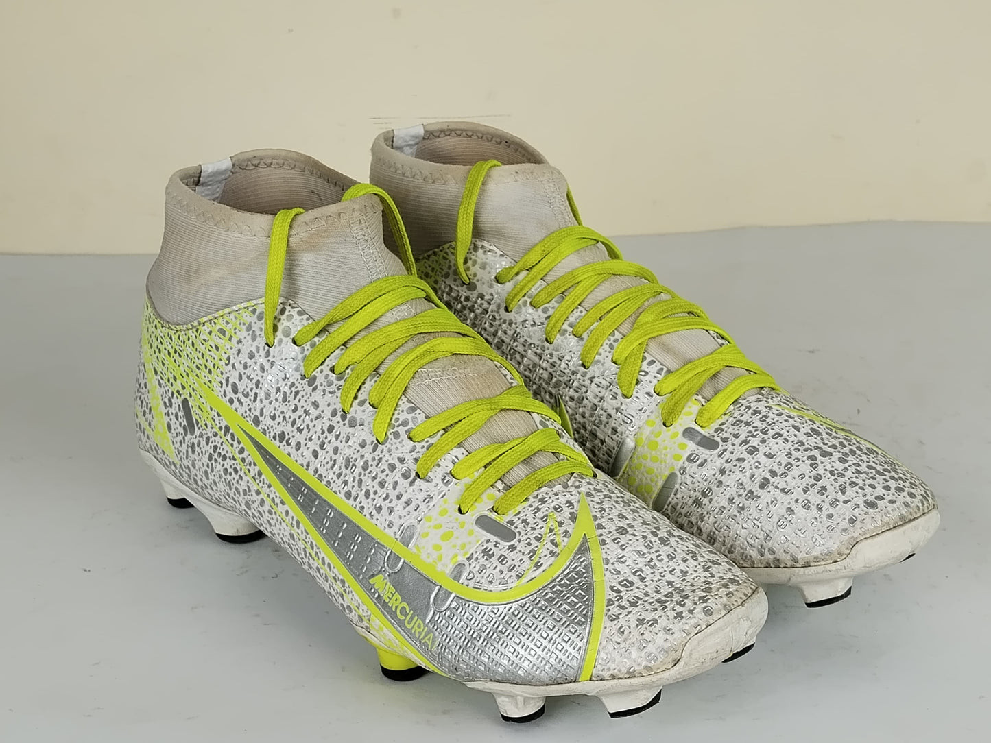 Nike Mercurial Superfly 8 Academy MG Silver Safari - White/Black/Metallic Silver/Volt