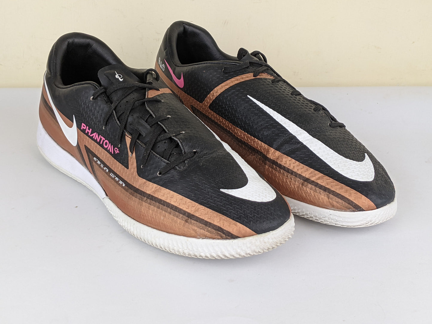 Nike Phantom GT 2 Academy IC Generation - Metallic Copper/White/Black
